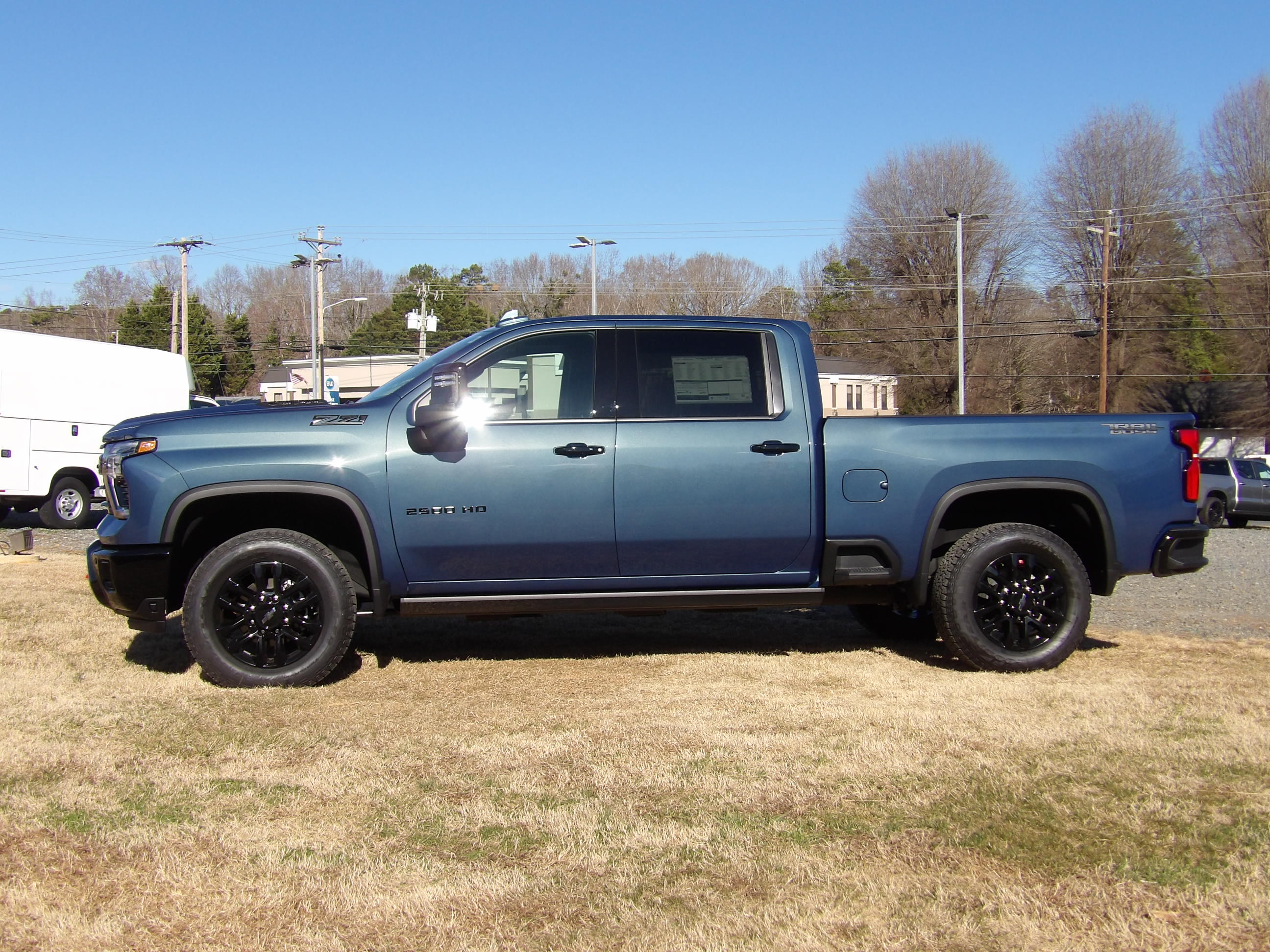 2026 Chevrolet Silverado 2500 HD LTZ - Photo 7