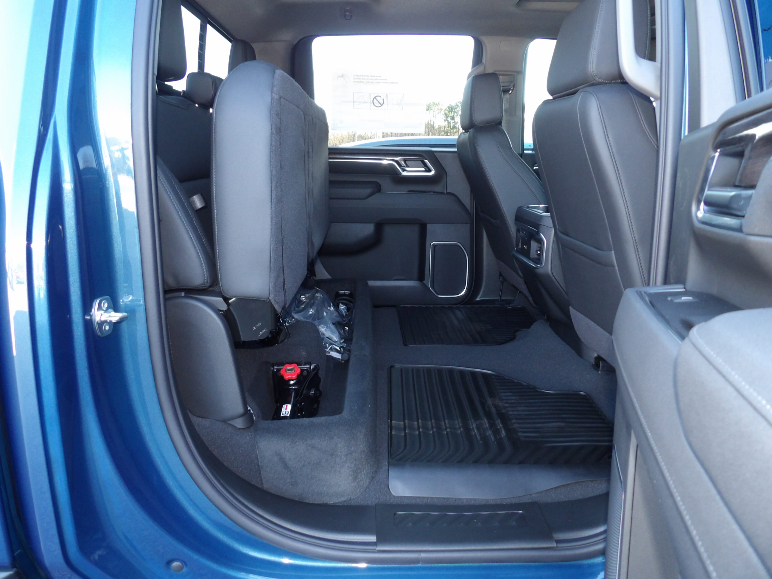 2026 Chevrolet Silverado 2500 HD LTZ - Photo 34