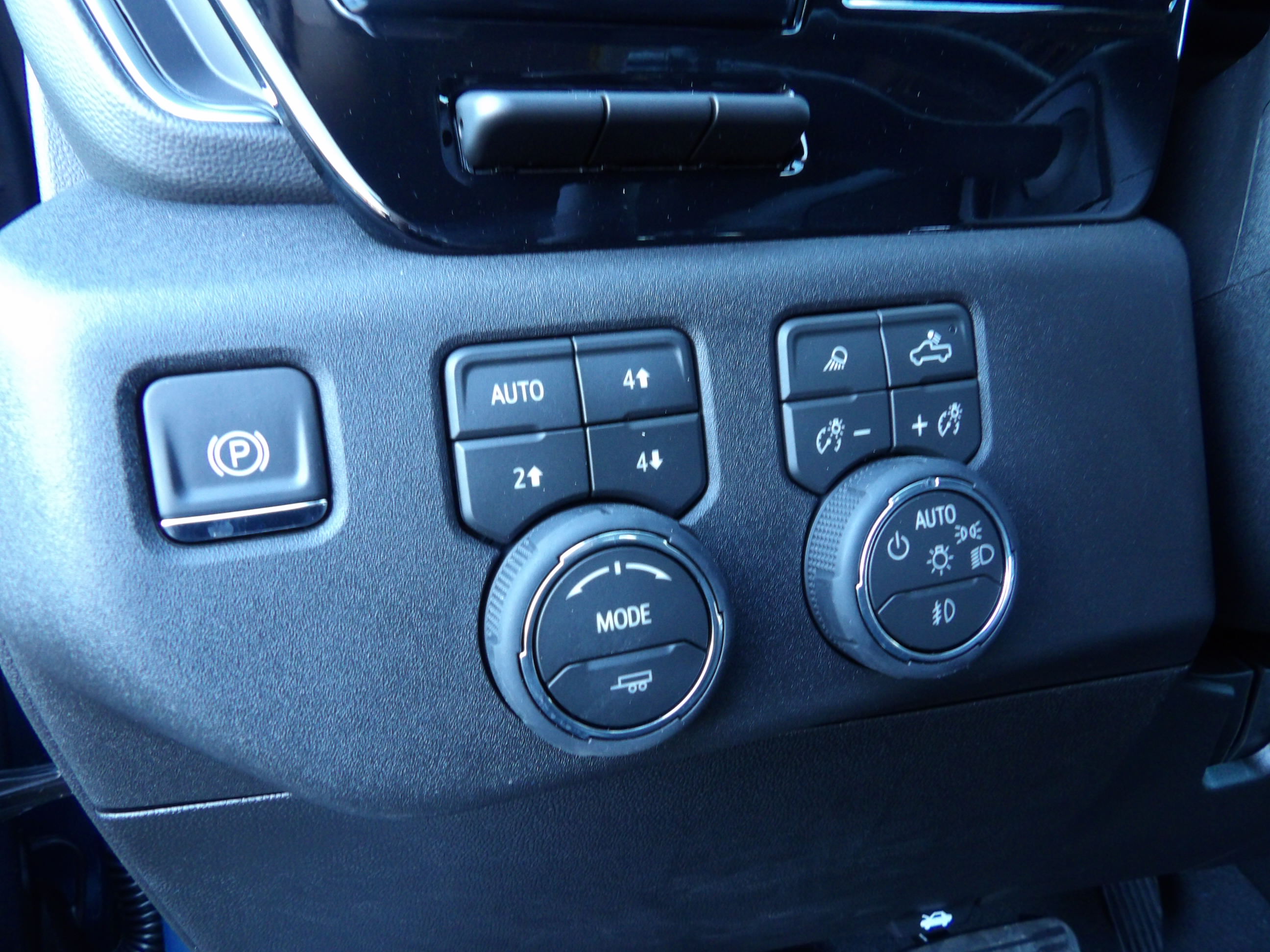 2026 Chevrolet Silverado 2500 HD LTZ - Photo 24