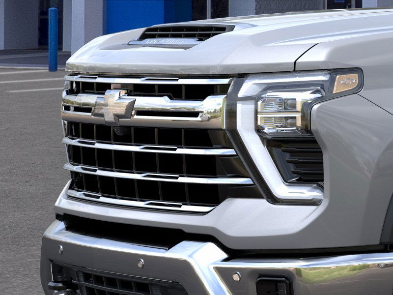 2026 Chevrolet Silverado 2500HD LTZ photo 13