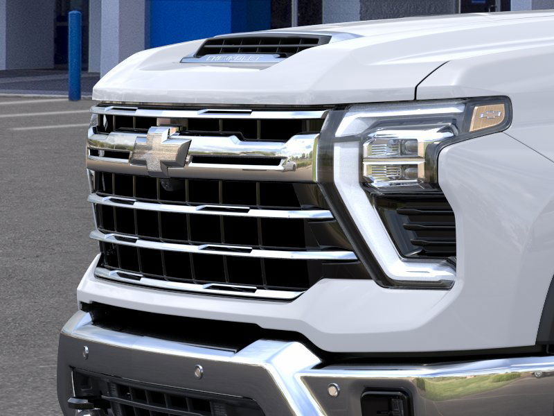 2026 Chevrolet Silverado 2500HD LTZ photo 13