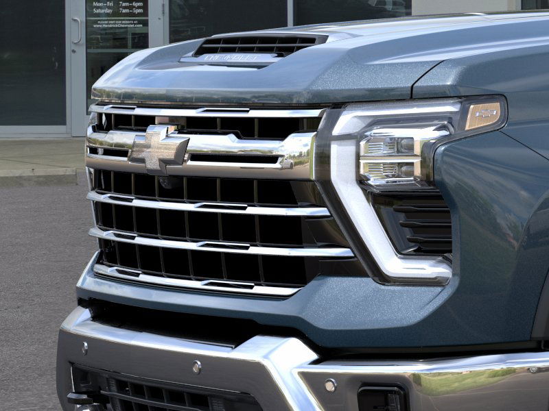 2025 Chevrolet Silverado 2500HD LTZ photo 24