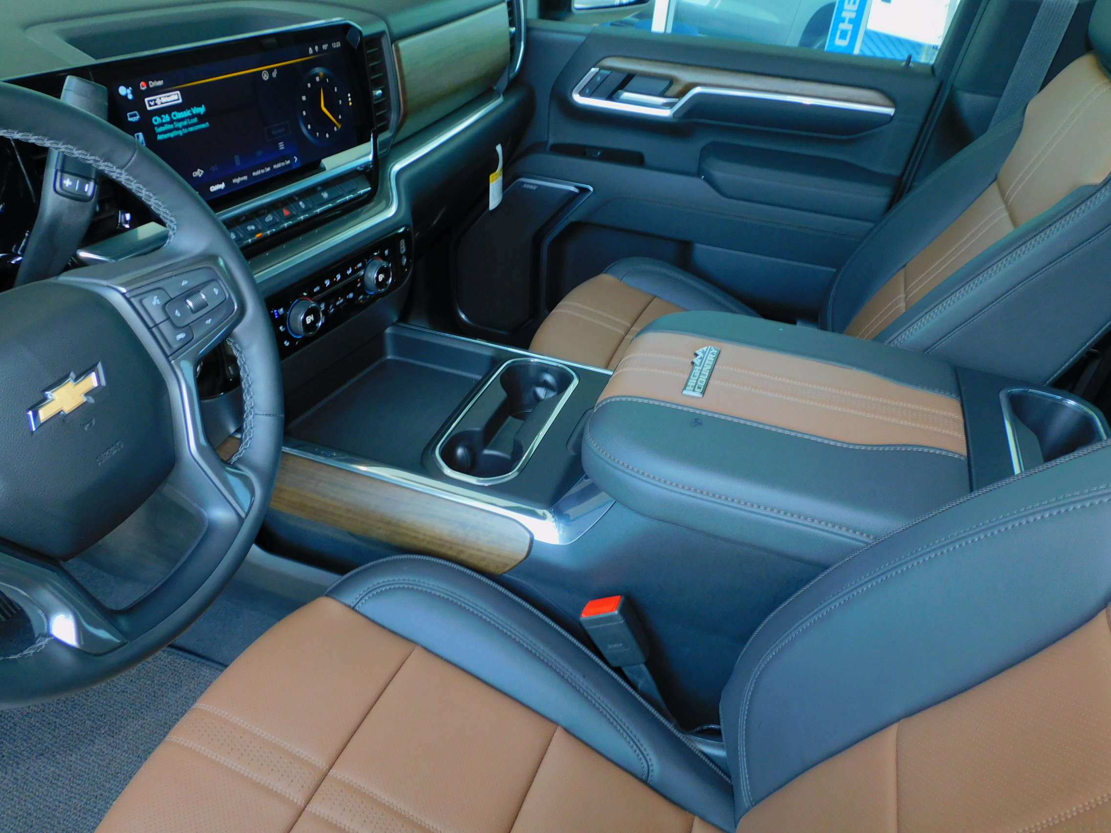 New 2026 Sterling Gray Metallic Chevrolet High Country image 34