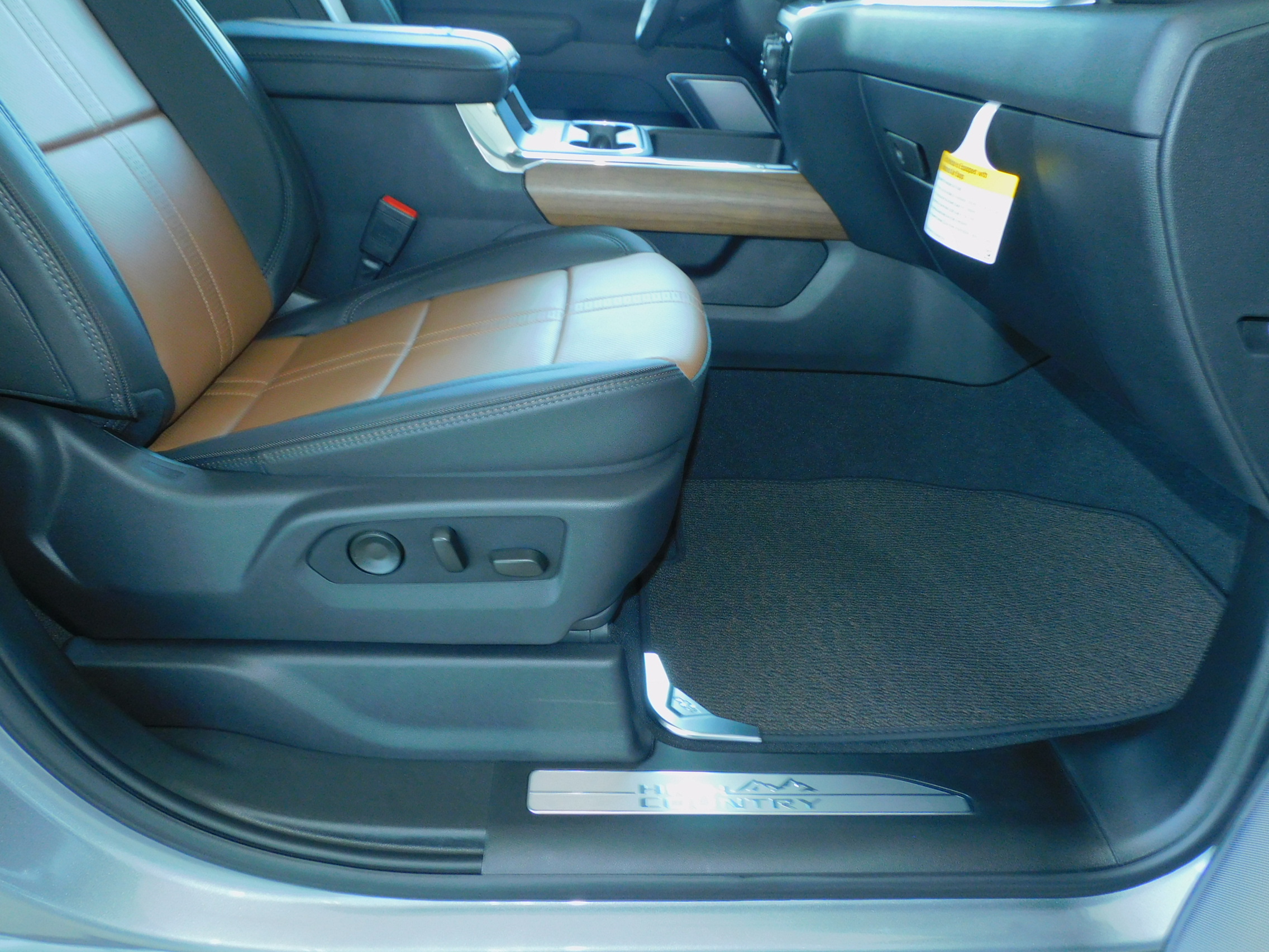 New 2026 Sterling Gray Metallic Chevrolet High Country image 25
