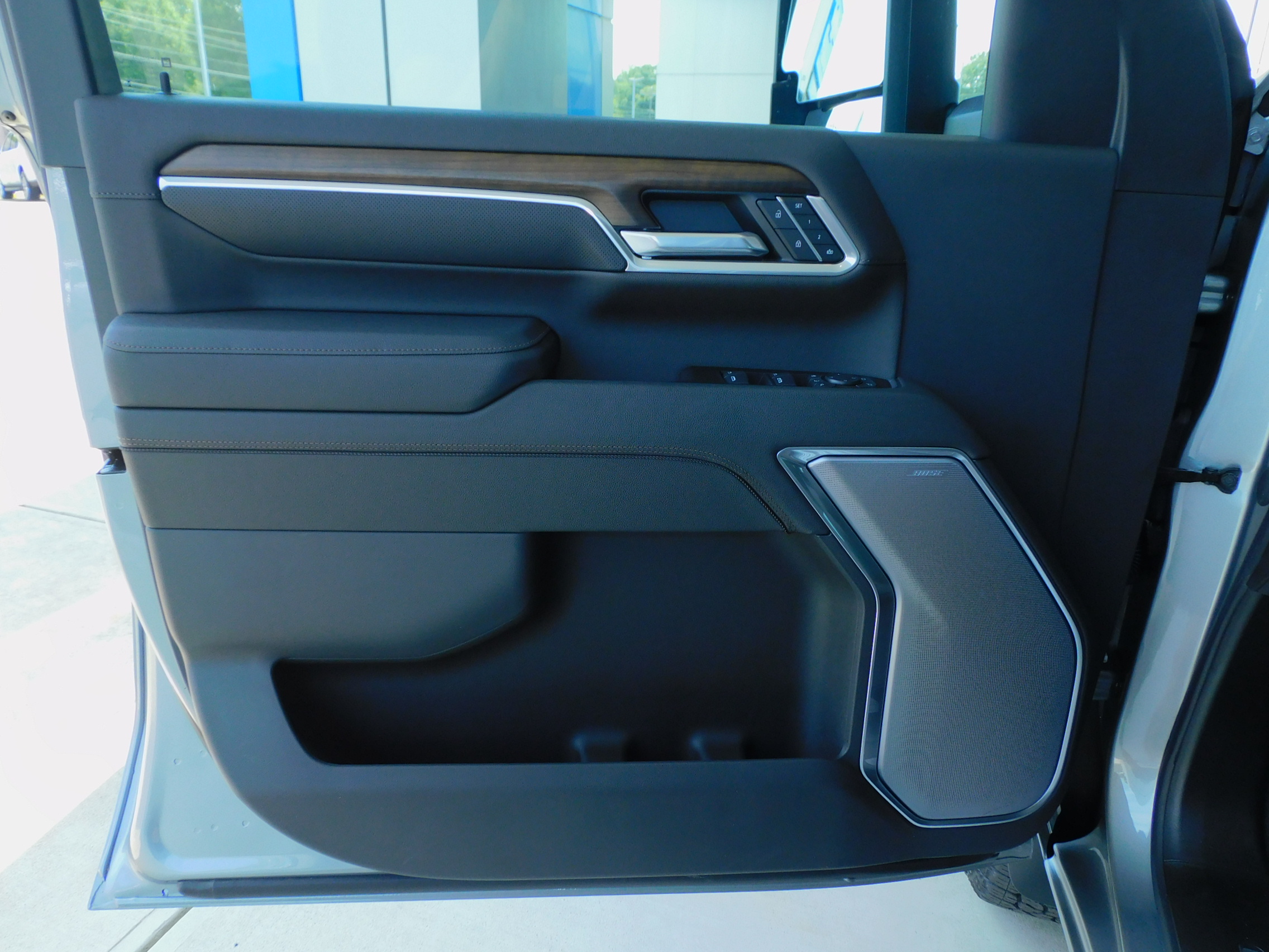New 2026 Sterling Gray Metallic Chevrolet High Country image 22