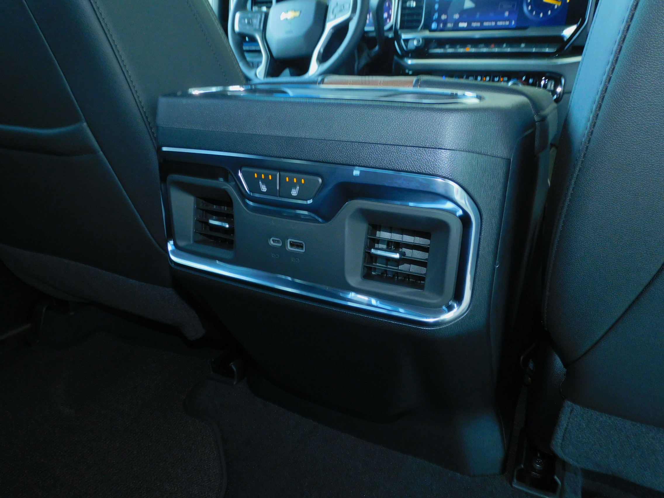 New 2026 Sterling Gray Metallic Chevrolet High Country image 32