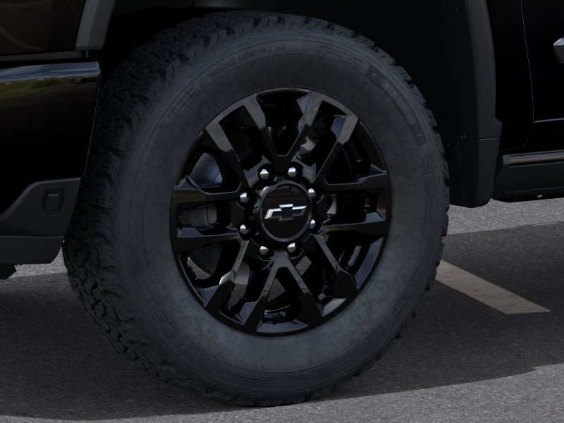 New 2026 Black Chevrolet High Country image 9