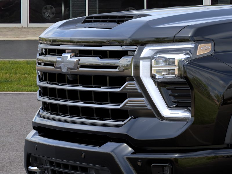 New 2026 Black Chevrolet High Country image 13