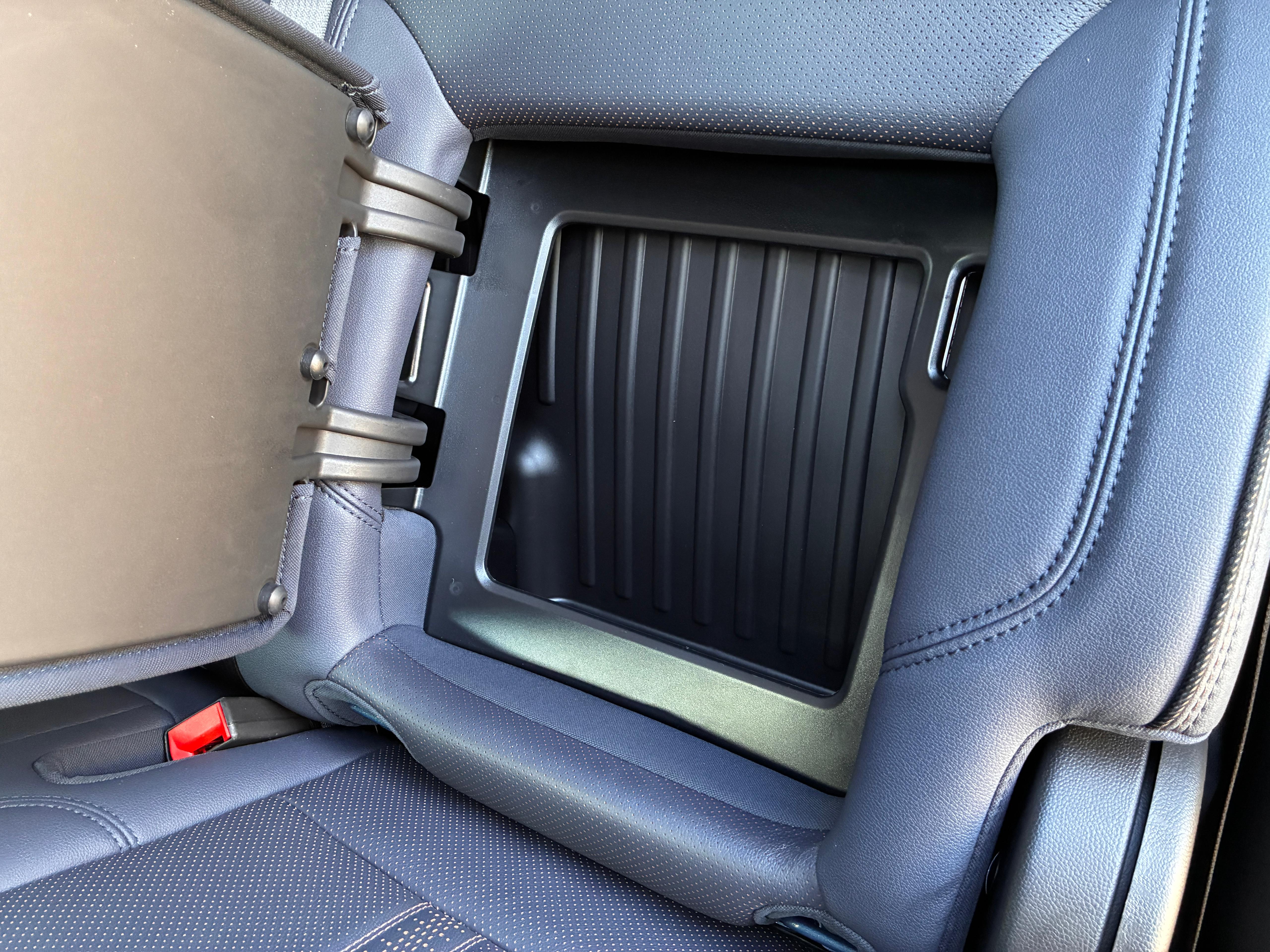 2025 Chevrolet Silverado 2500 HD High Country - Photo 39