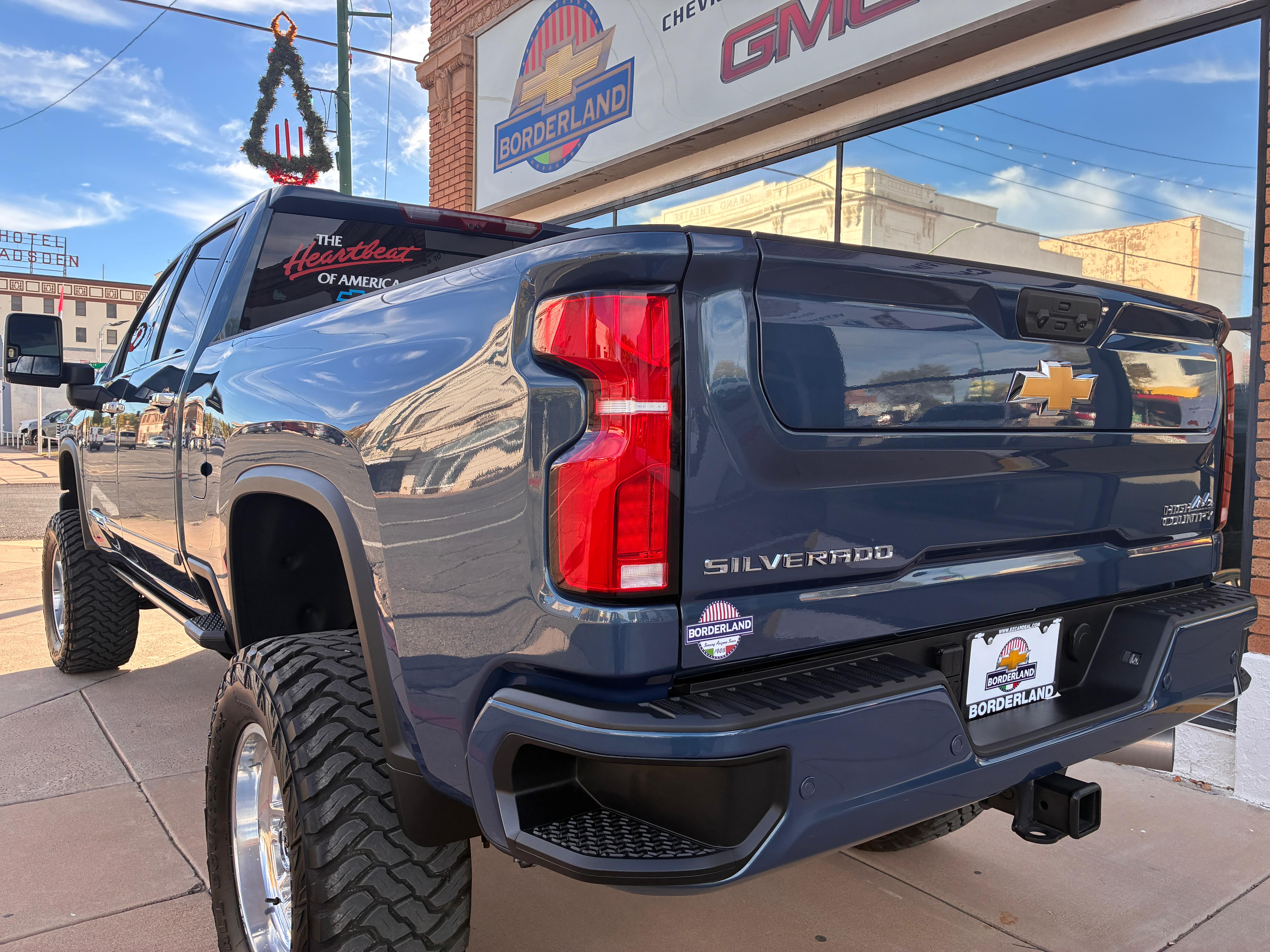 2025 Chevrolet Silverado 2500 HD High Country - Photo 7
