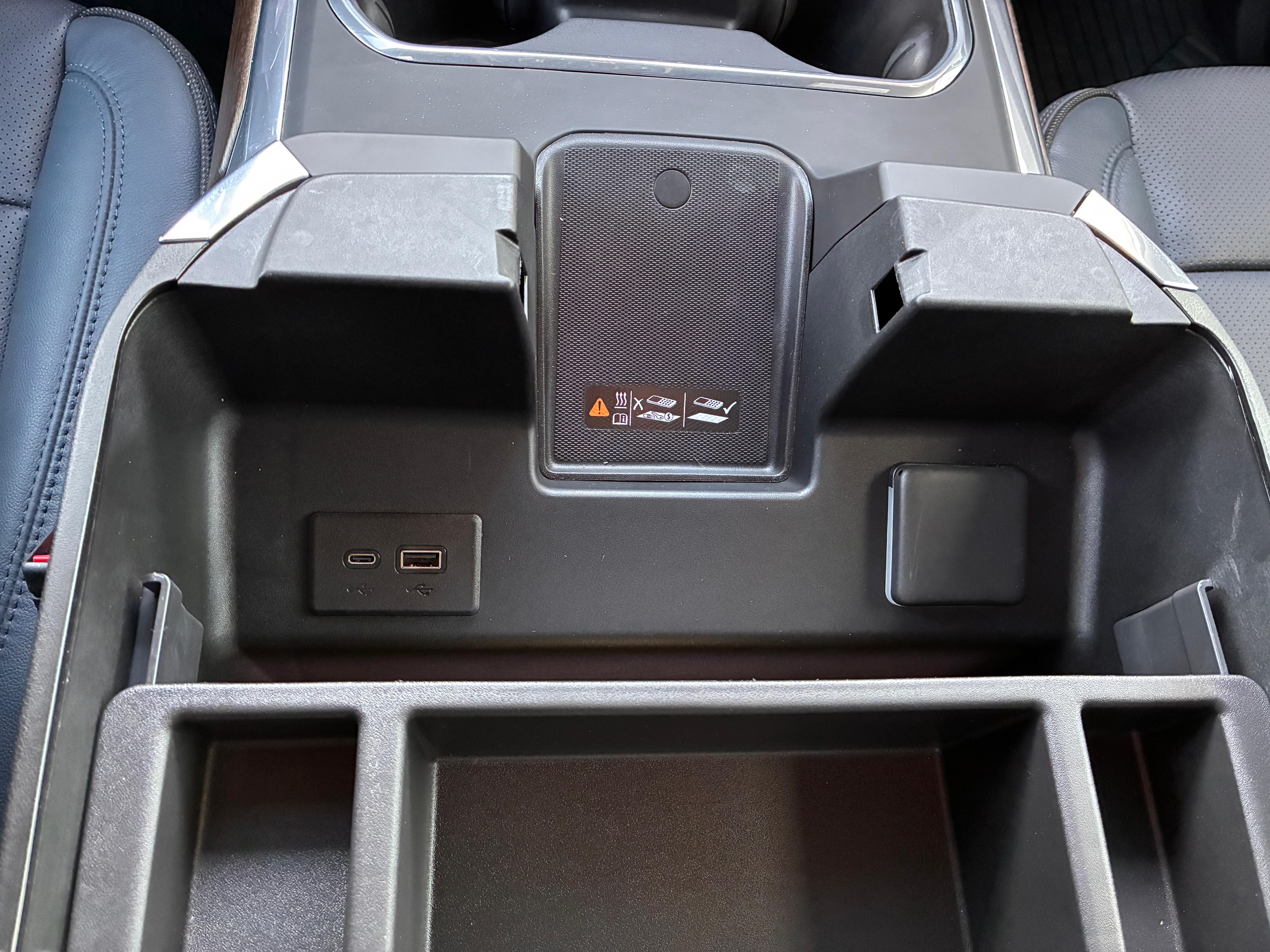 2025 Chevrolet Silverado 2500 HD High Country - Photo 30