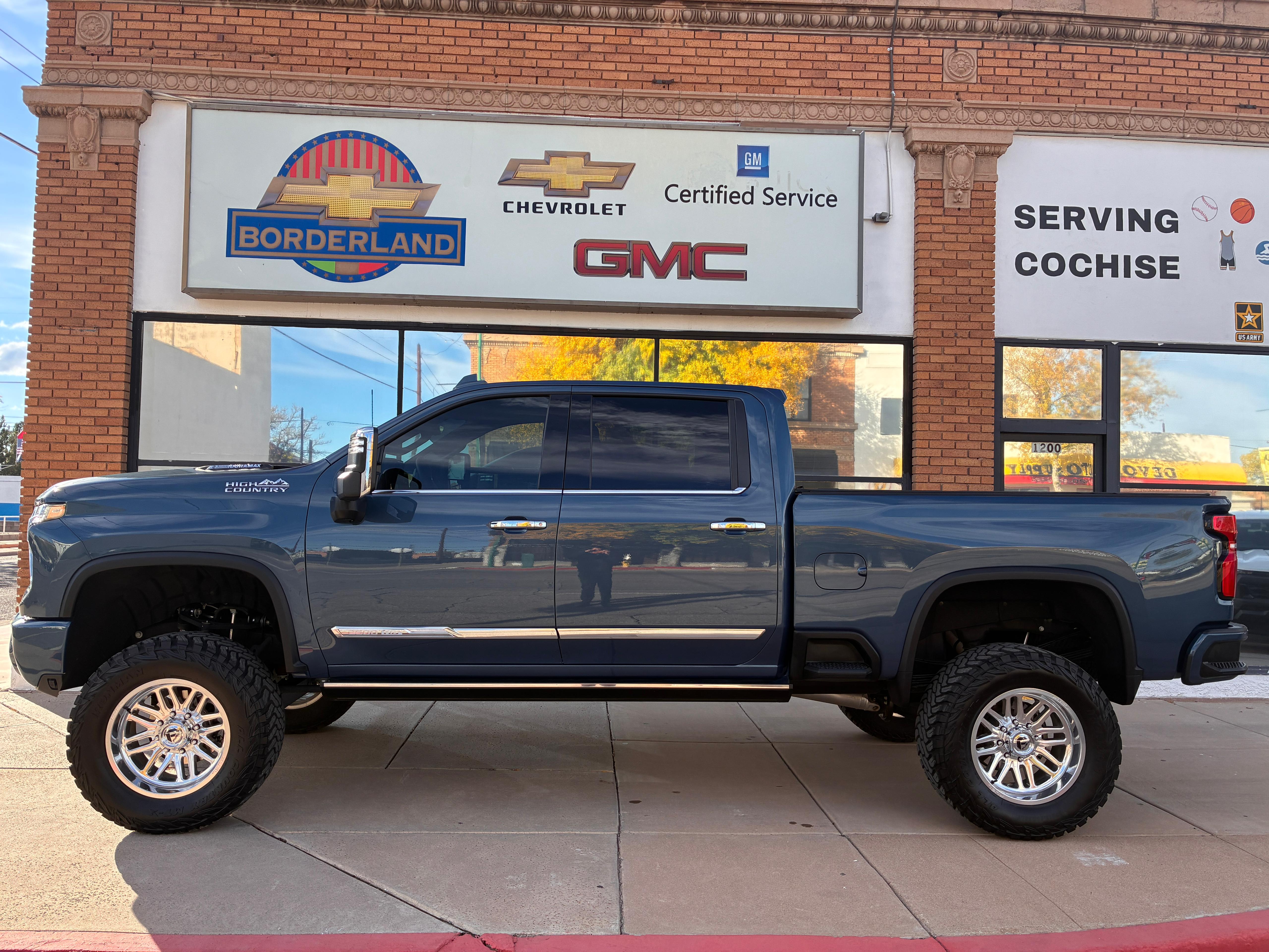 2025 Chevrolet Silverado 2500 HD High Country - Photo 6