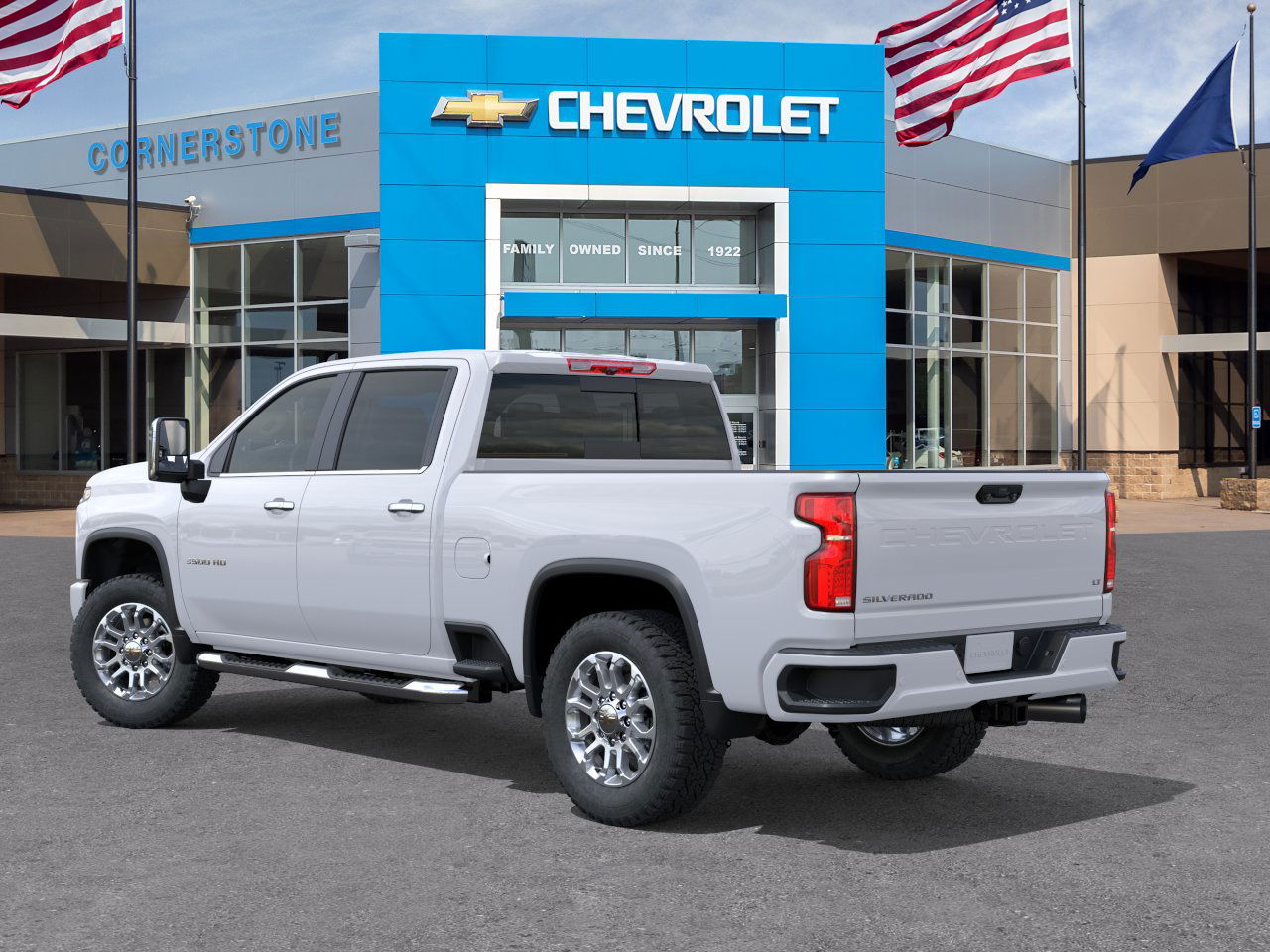 2025 Chevrolet Silverado 3500HD LT photo 3