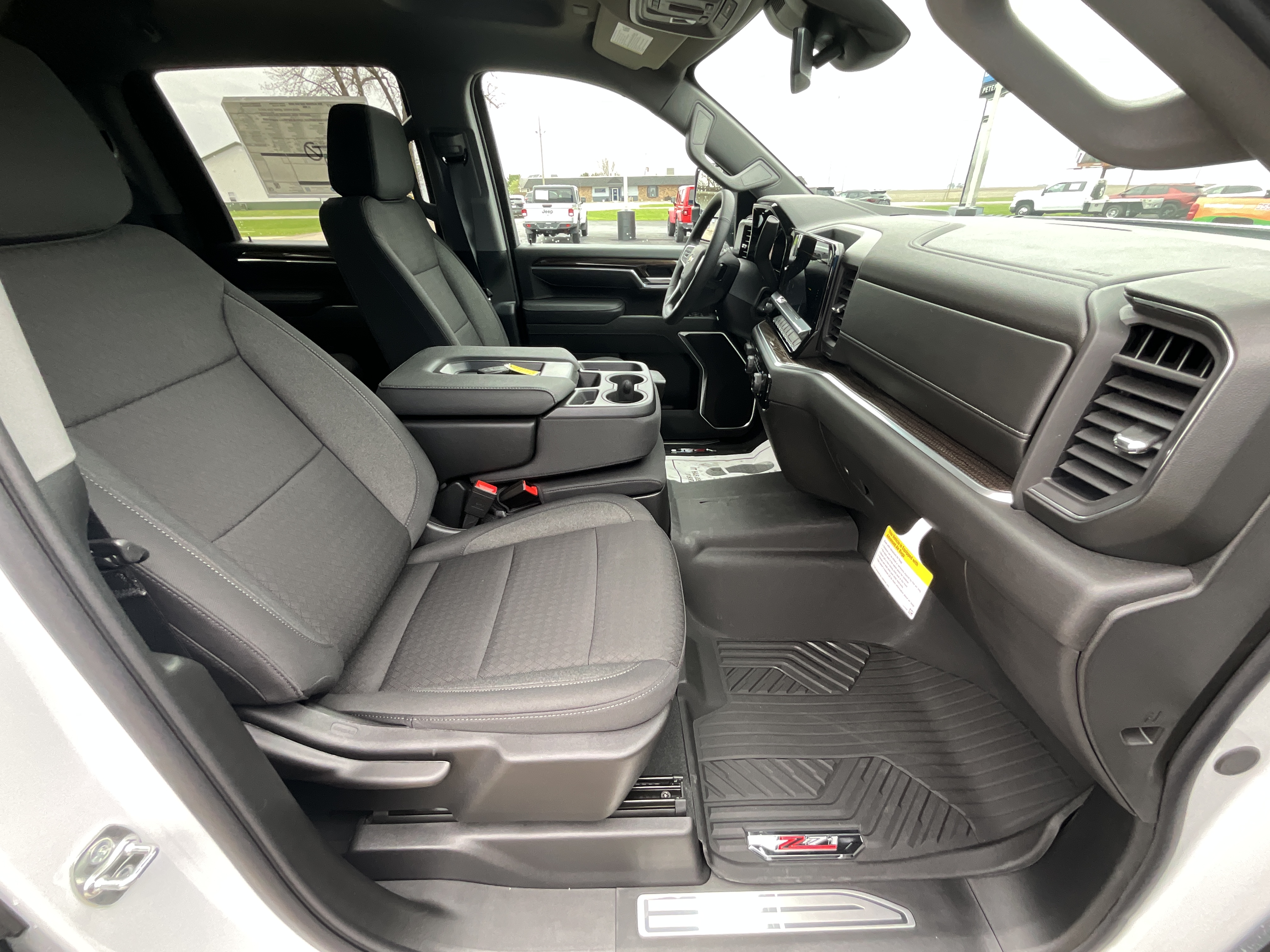 2026 Chevrolet Silverado 3500 HD LT - Photo 23