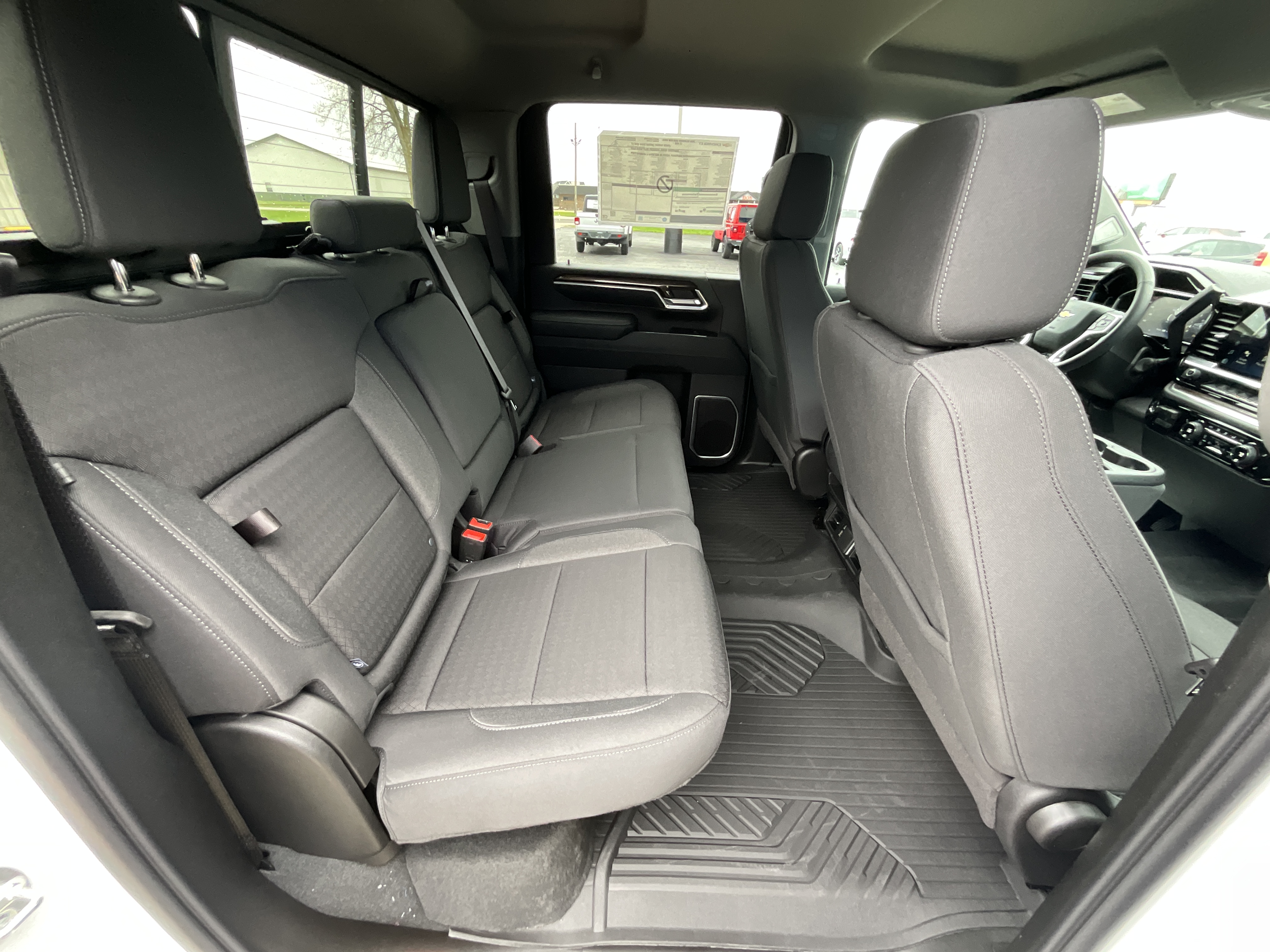 2026 Chevrolet Silverado 3500 HD LT - Photo 27