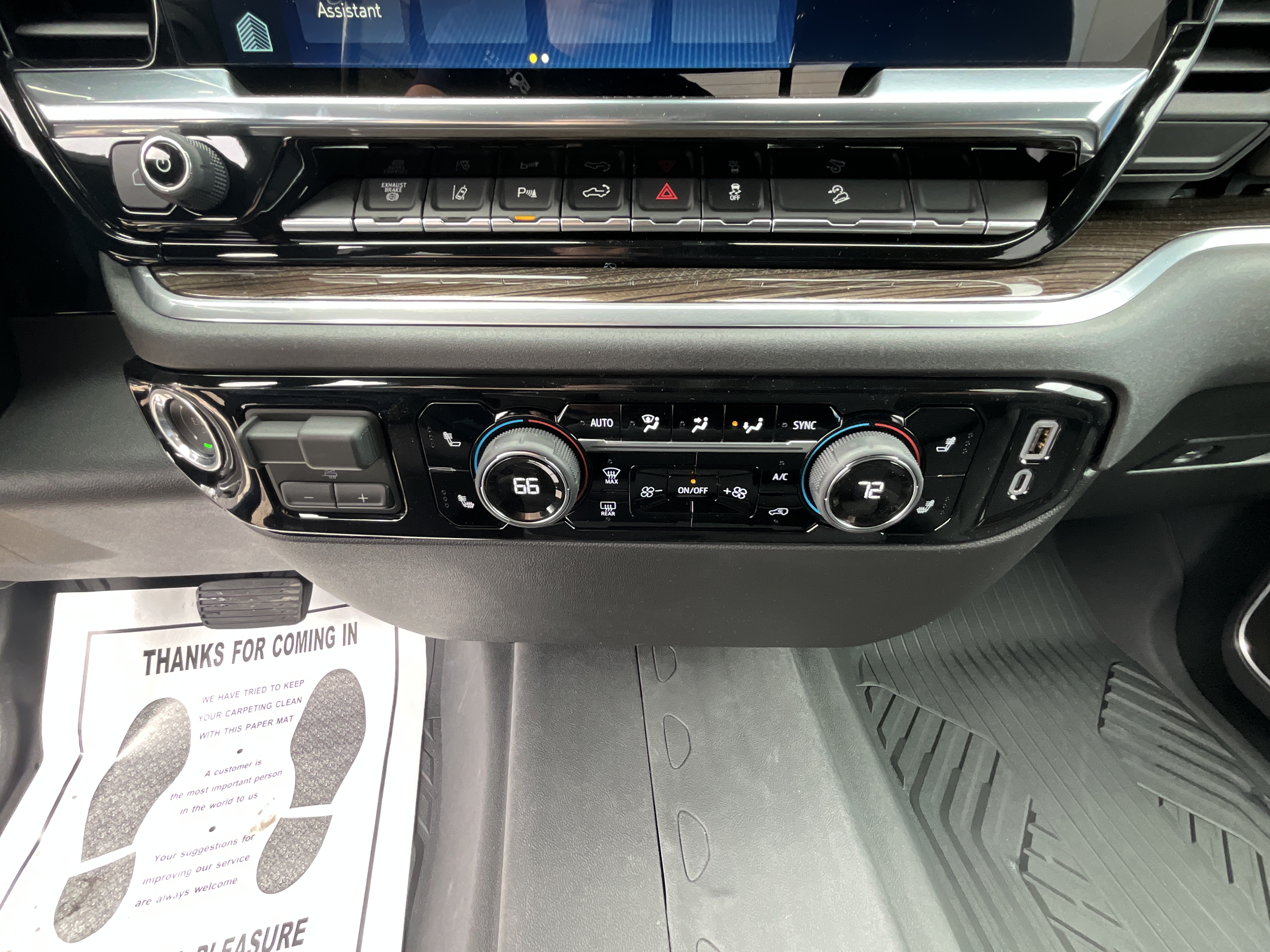 2026 Chevrolet Silverado 3500 HD LT - Photo 17