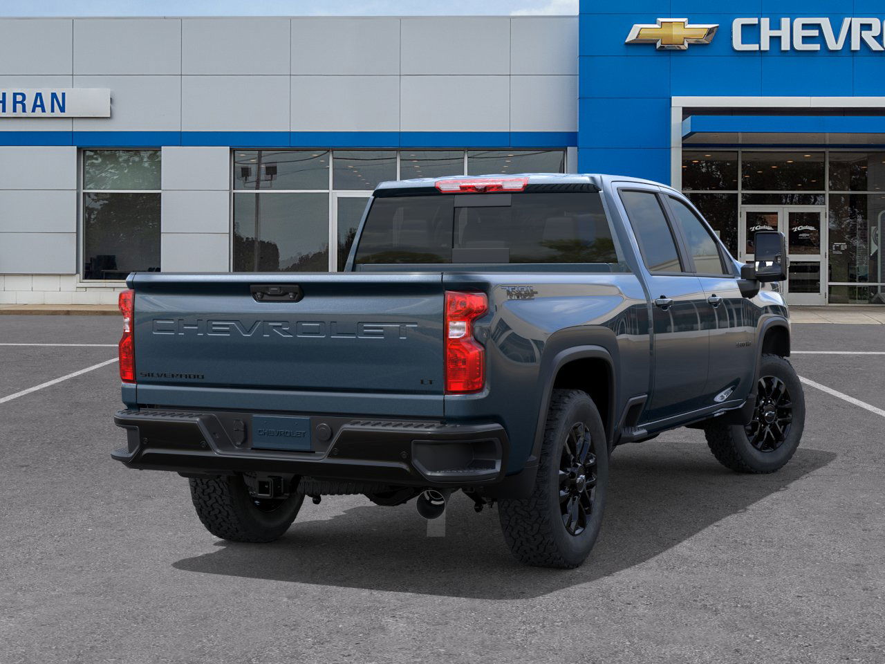 2026 Chevrolet Silverado 3500HD LT photo 4