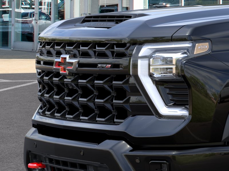 2026 Chevrolet Silverado 2500 HD ZR2 - Photo 13