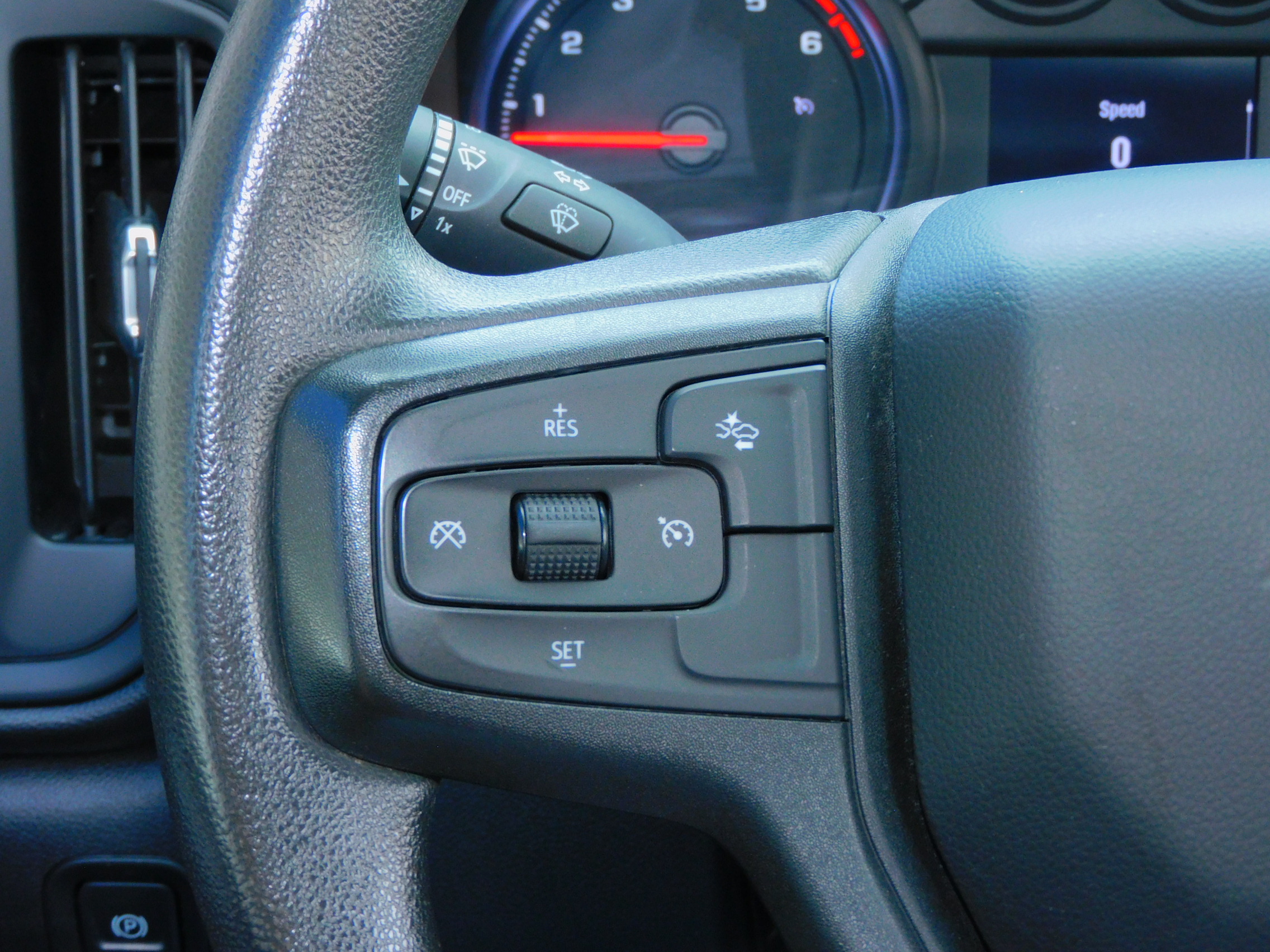2024 Chevrolet Silverado 2500HD Custom photo 20