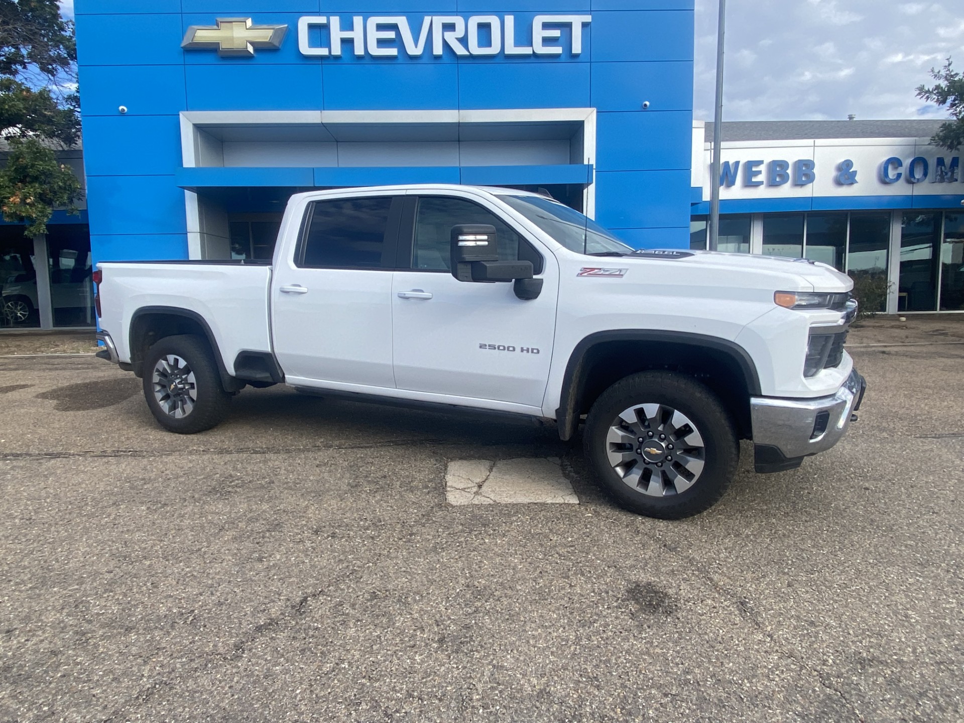 2024 Chevrolet Silverado 2500HD LT's photo