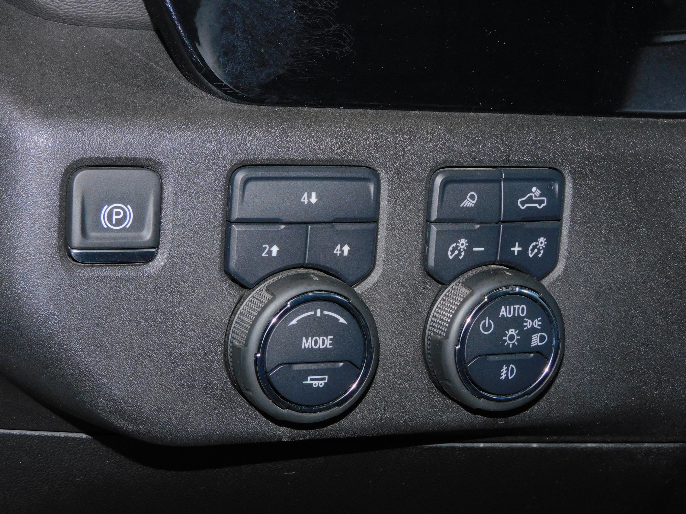 2024 Chevrolet Silverado 2500HD LT photo 24
