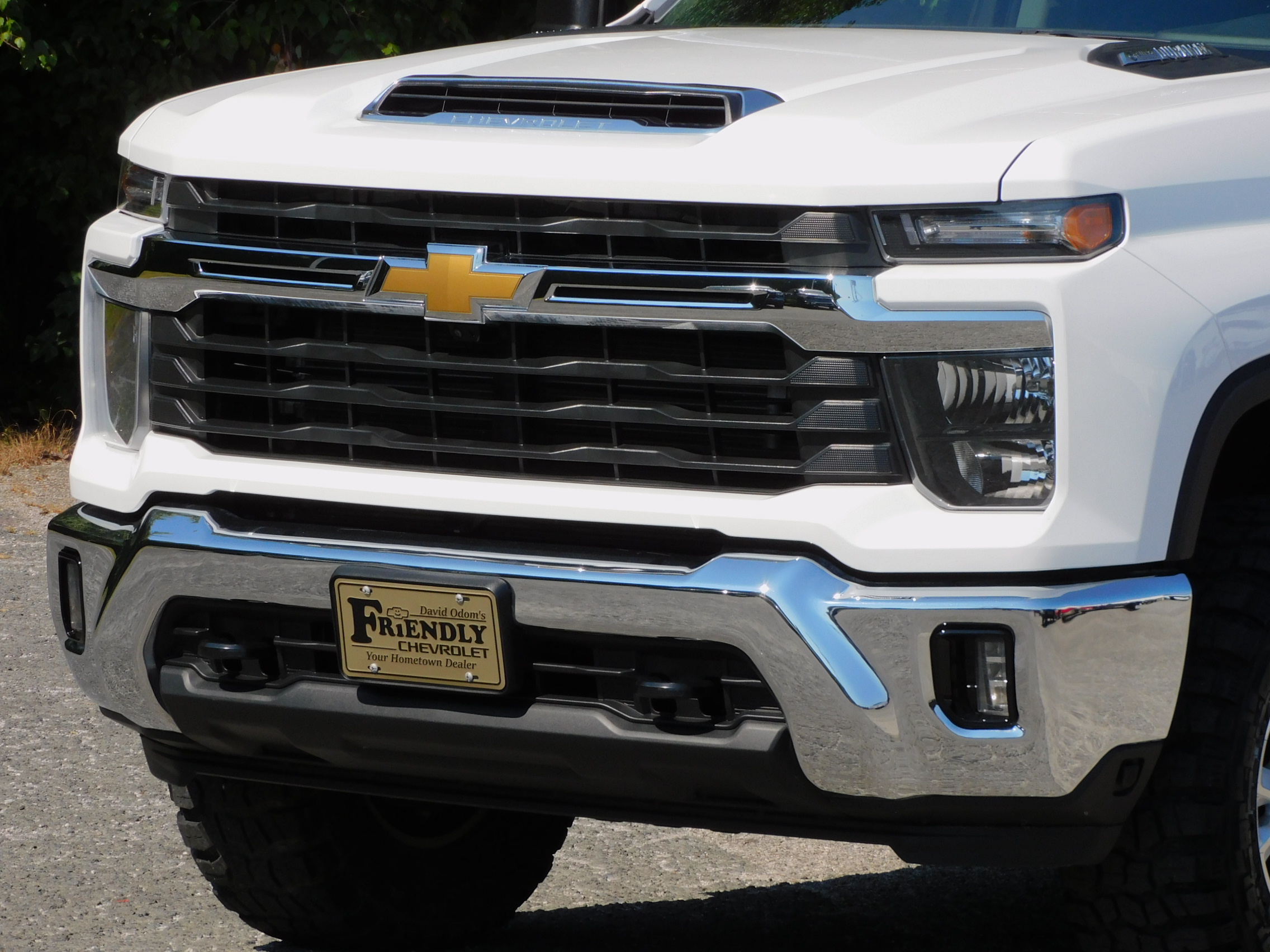 2024 Chevrolet Silverado 2500HD LT photo 8