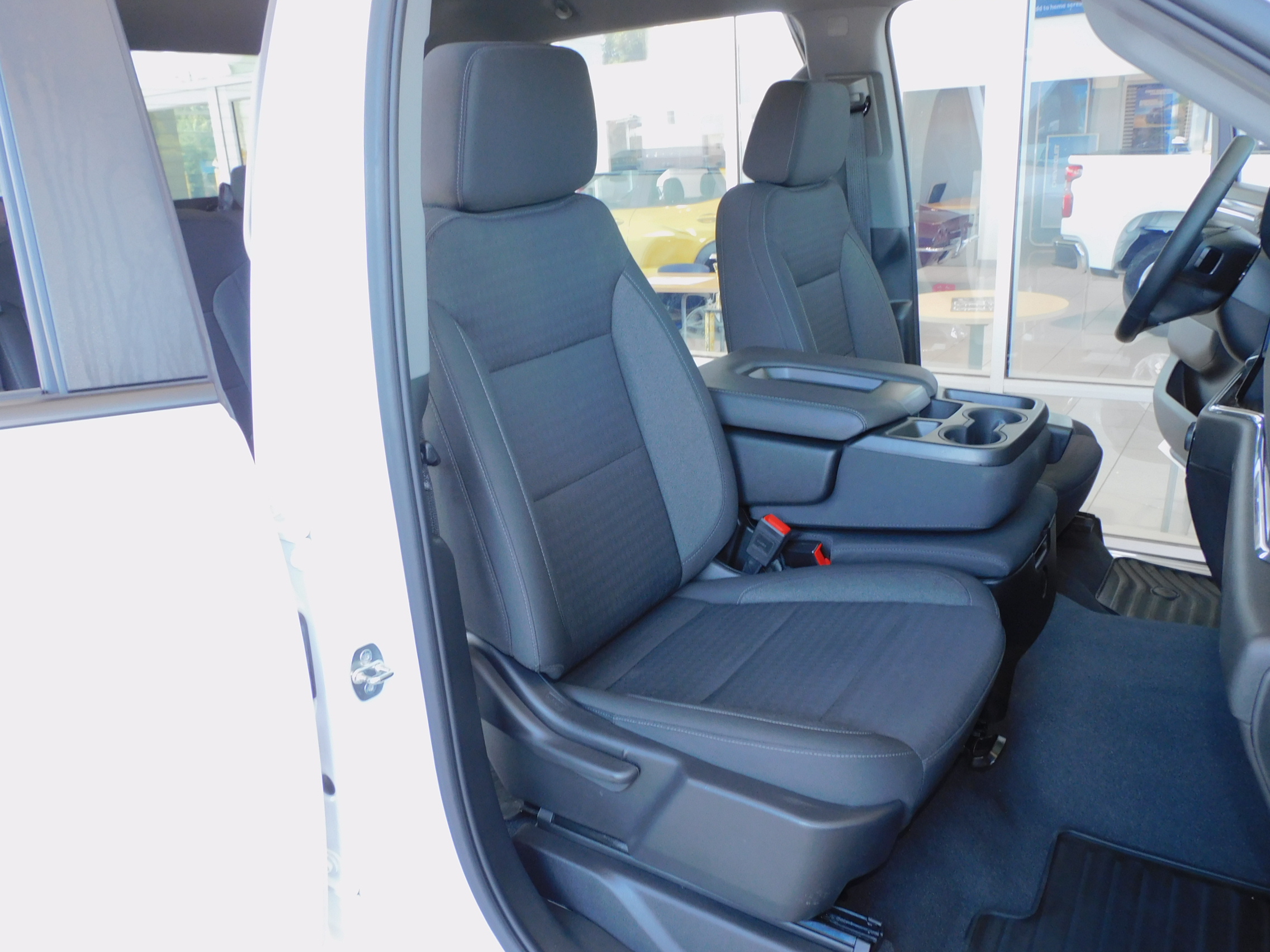 2024 Chevrolet Silverado 2500HD LT photo 22