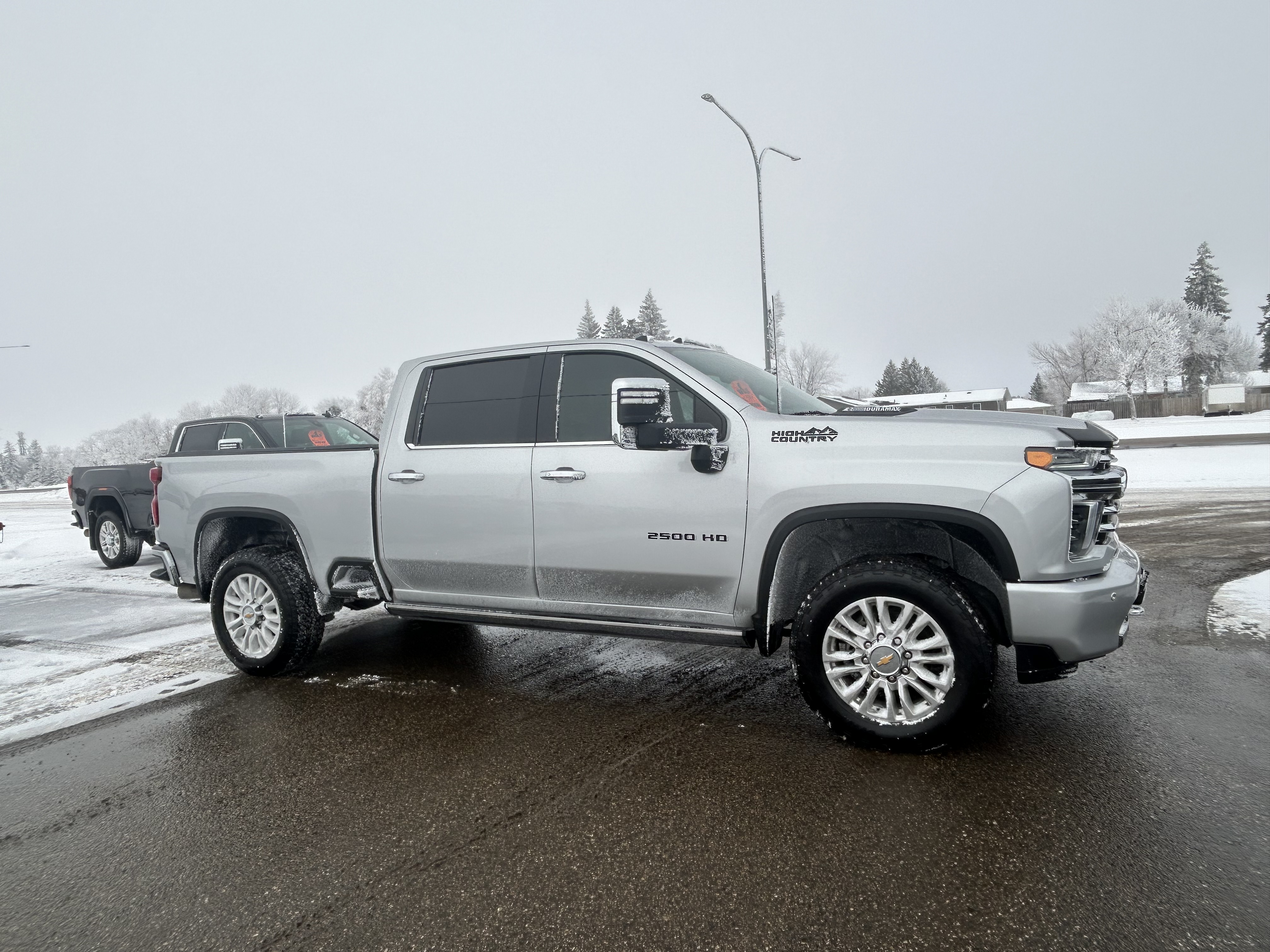 2023 Chevrolet Silverado 2500HD High Country's photo