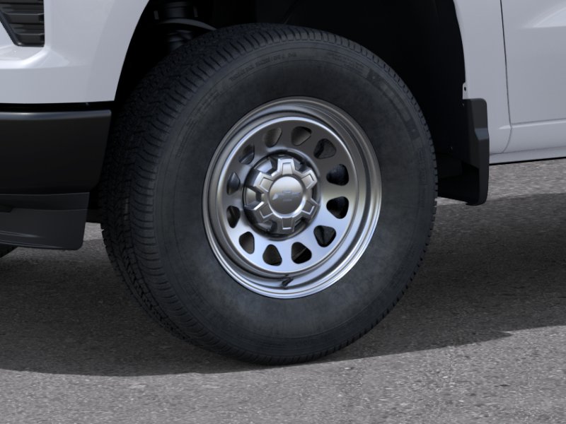 New 2026 Summit White Chevrolet WT image 9
