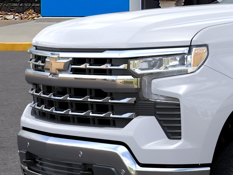 New 2026 Summit White Chevrolet LTZ image 37