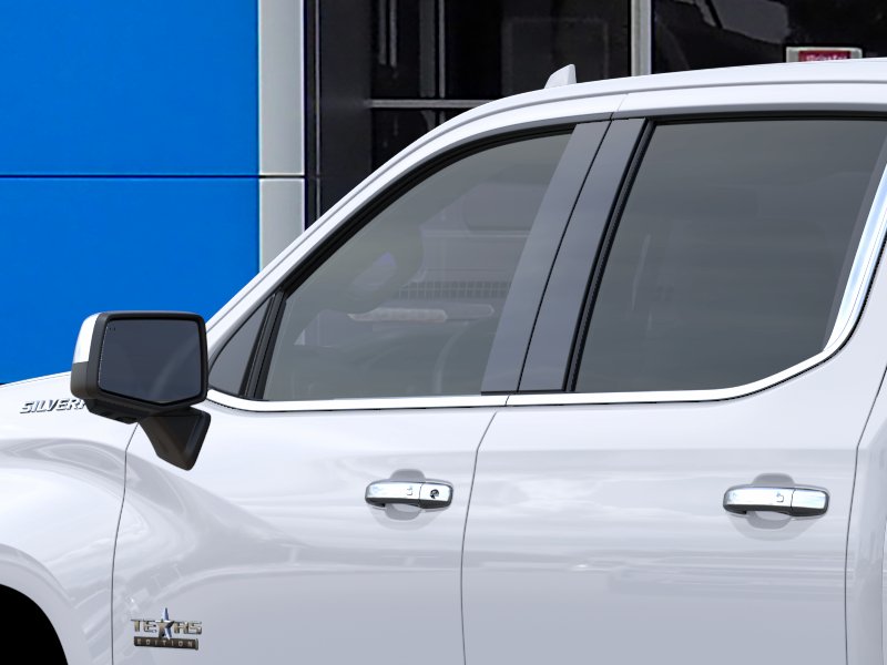 New 2026 Summit White Chevrolet LTZ image 36