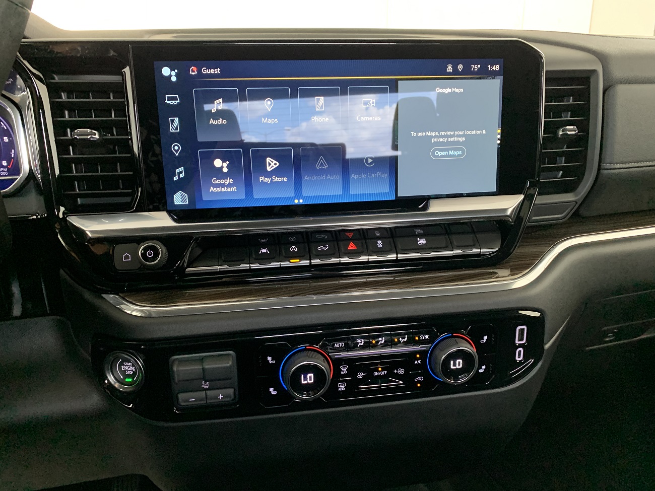 2024 Chevrolet Silverado 1500 RST photo 23