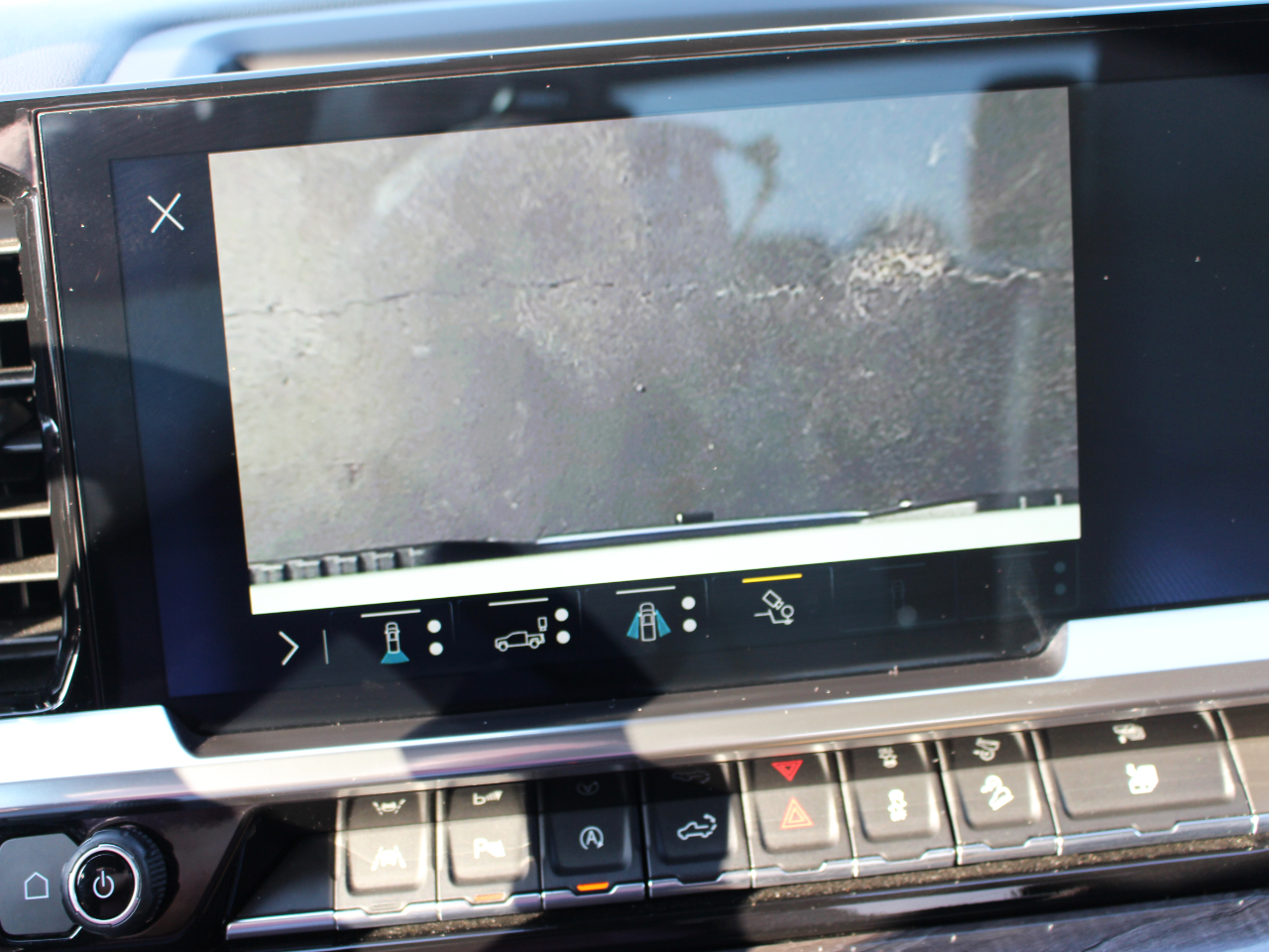 2023 Chevrolet Silverado 1500 LTZ - Photo 39