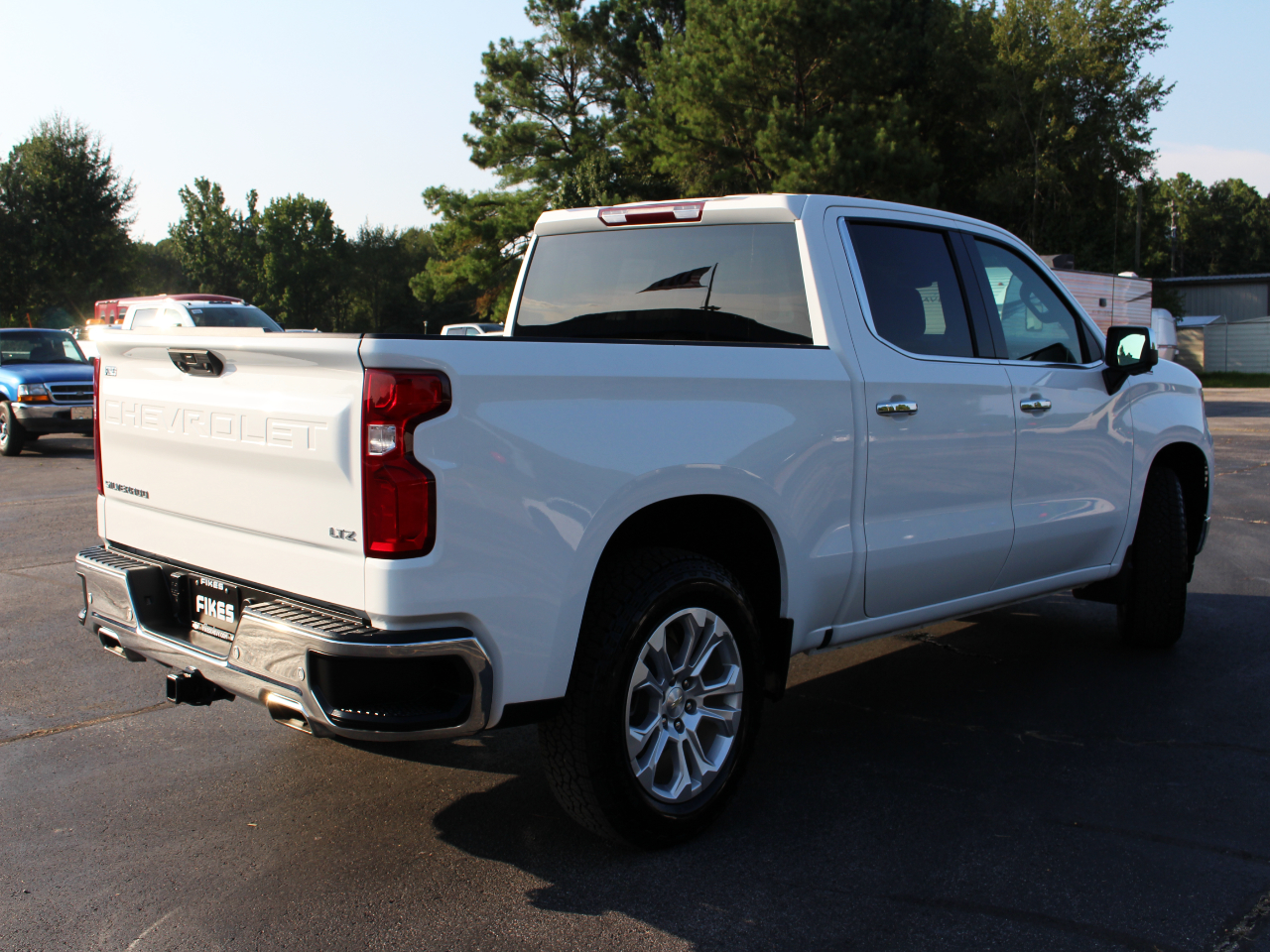 2023 Chevrolet Silverado 1500 LTZ - Photo 6