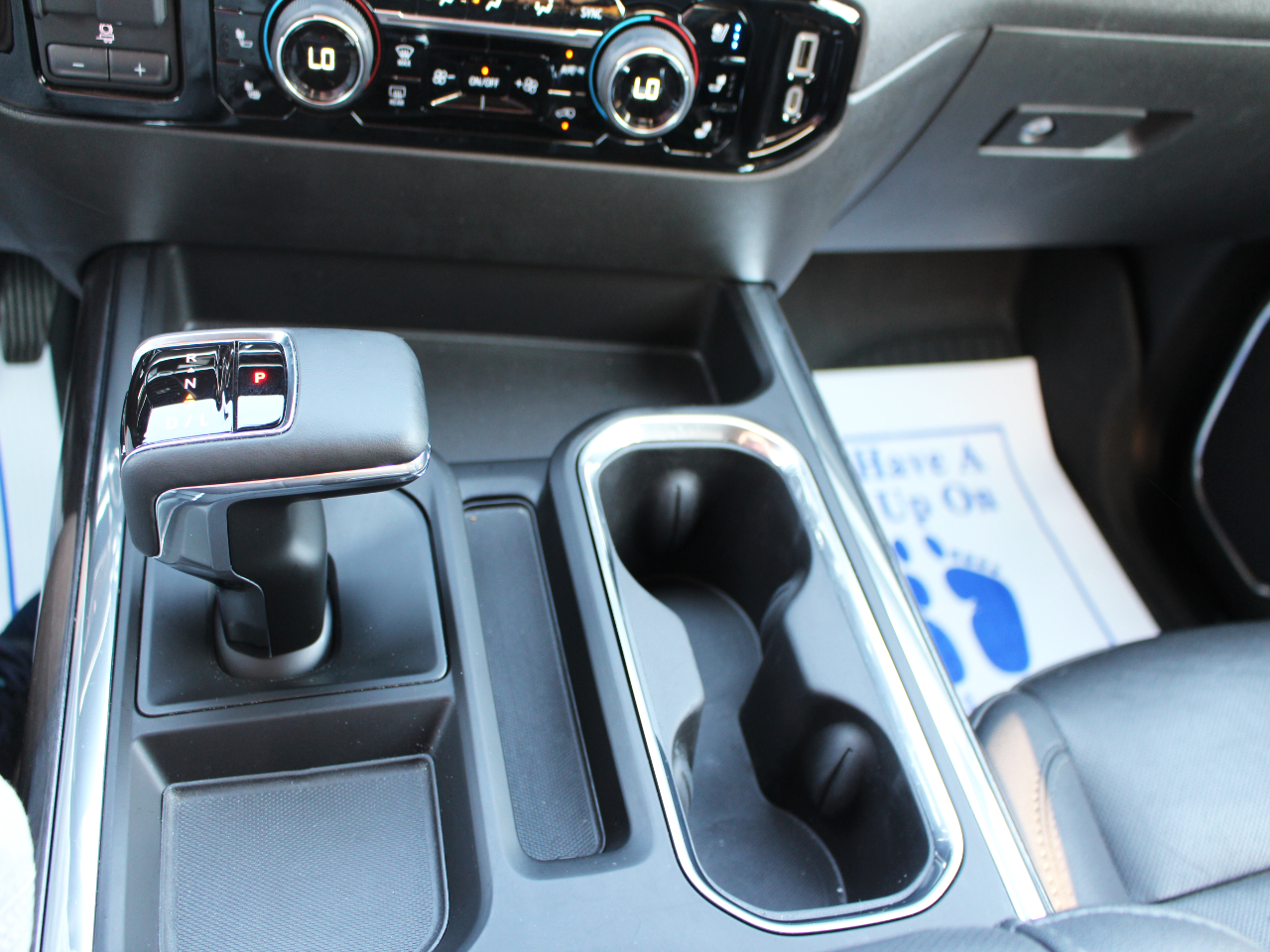 2023 Chevrolet Silverado 1500 LTZ - Photo 25