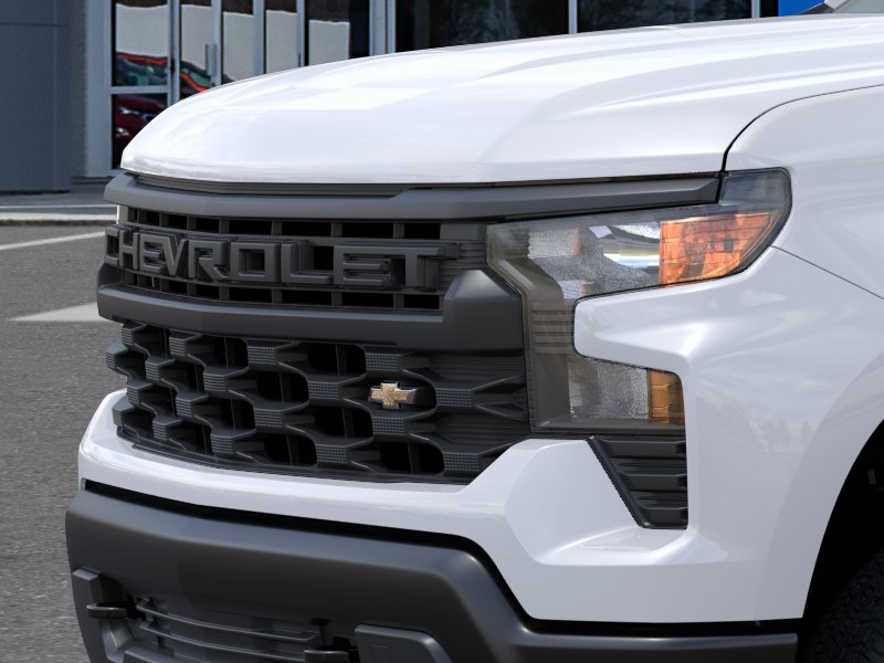 New 2026 Summit White Chevrolet WT image 37