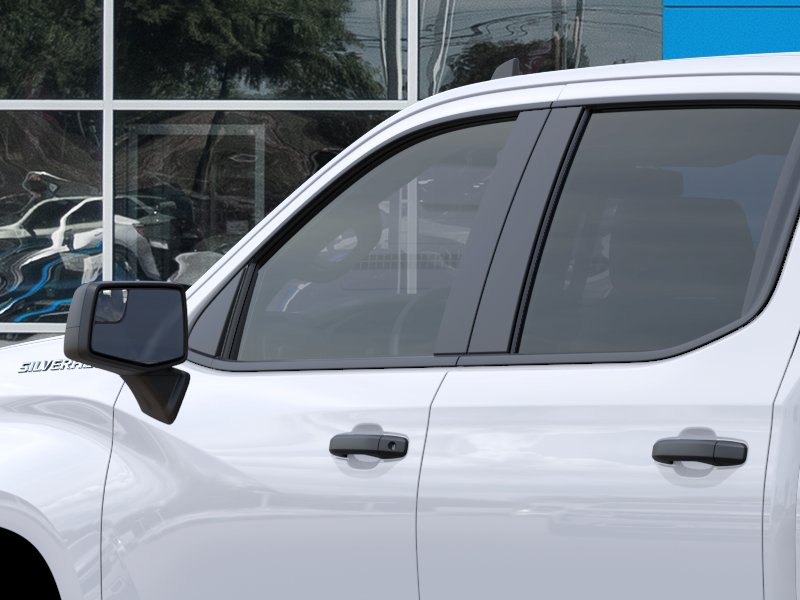 New 2026 Summit White Chevrolet WT image 38