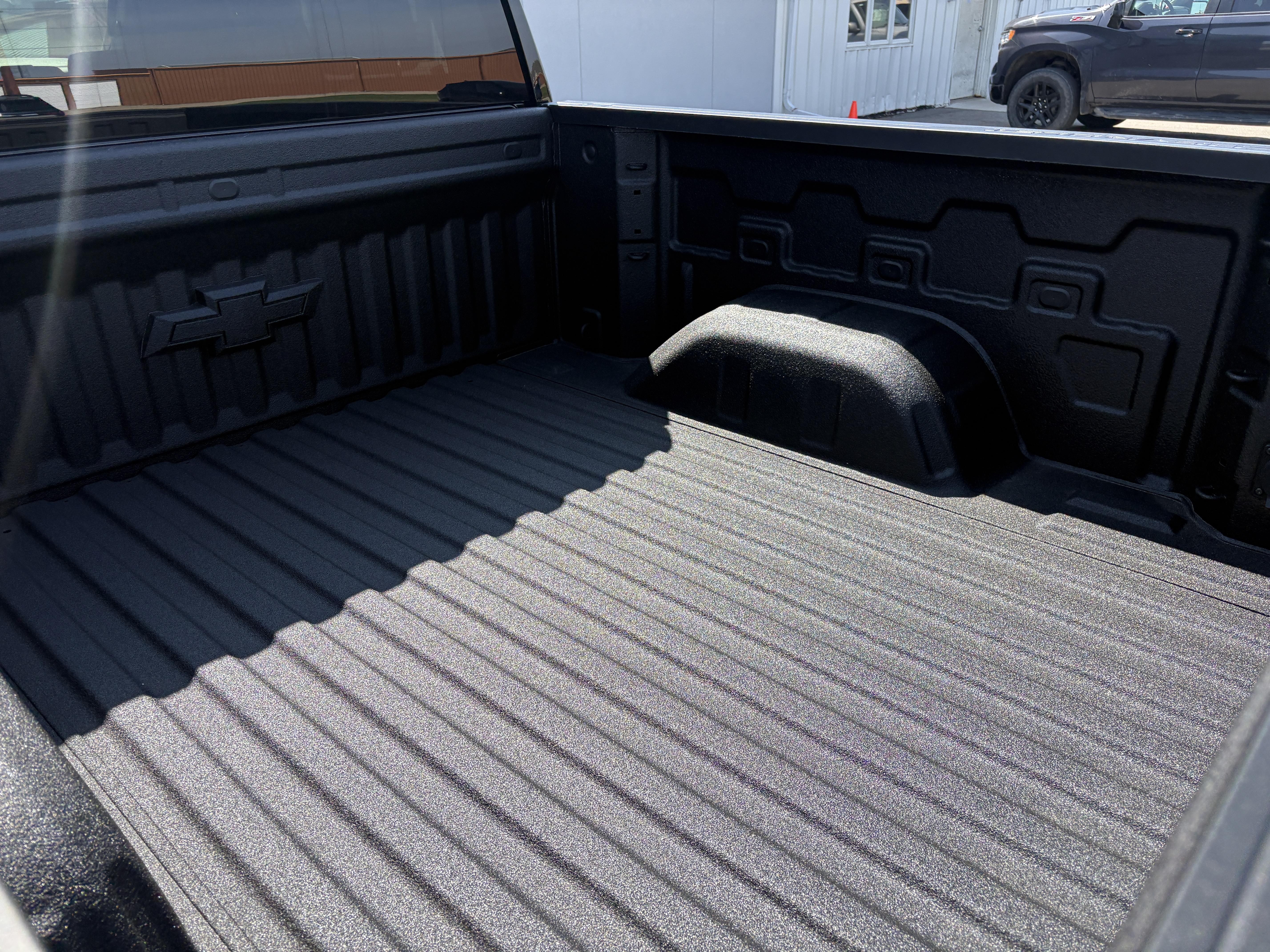 2026 Chevrolet Silverado 1500 LT - Photo 5