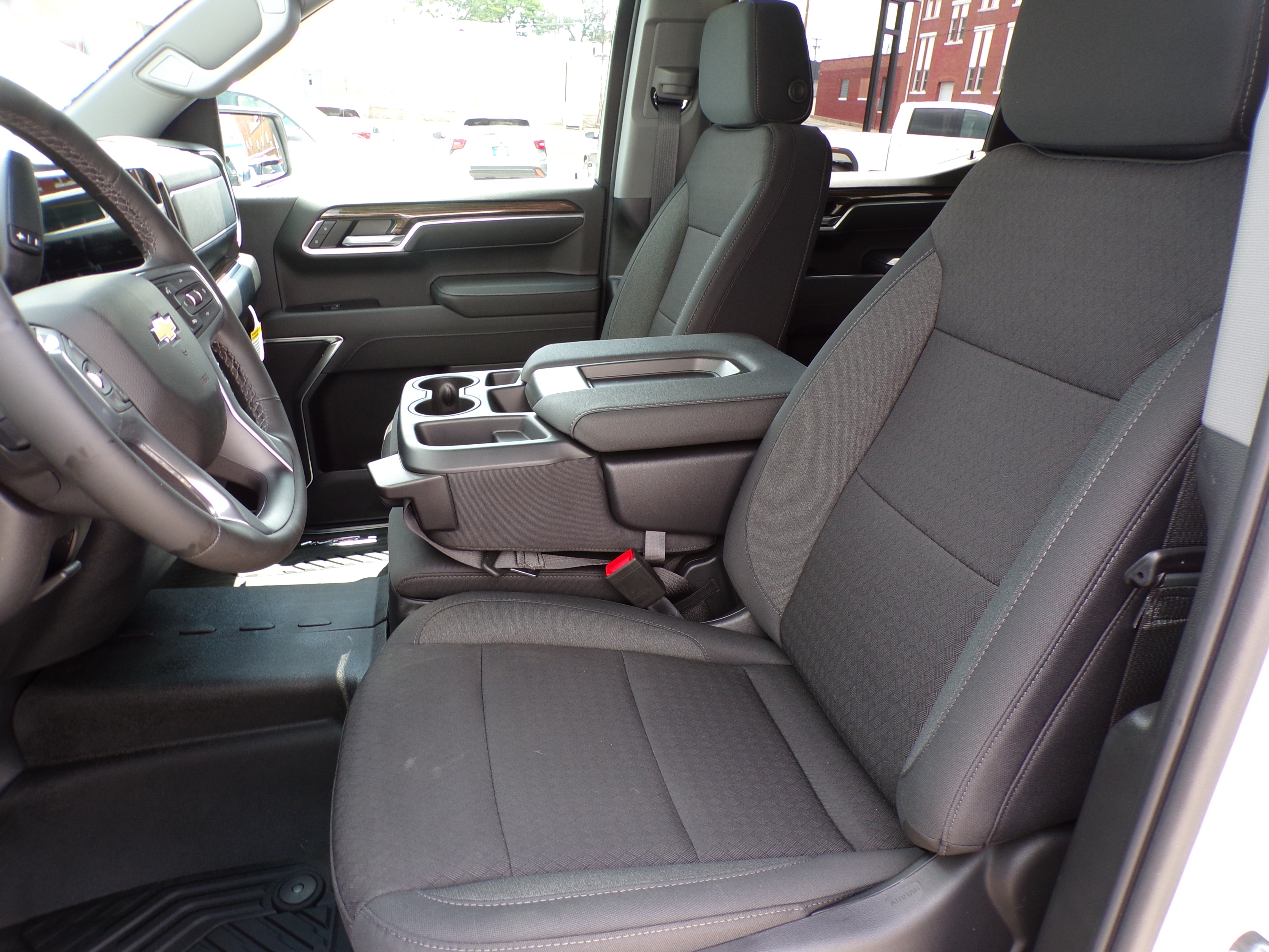 2026 Chevrolet Silverado 1500 LT - Photo 18