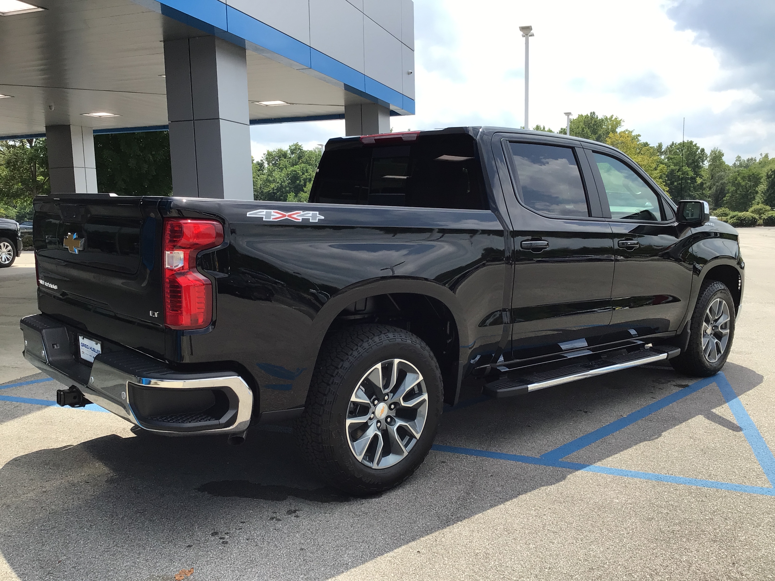 2026 Chevrolet Silverado 1500 LT - Photo 5