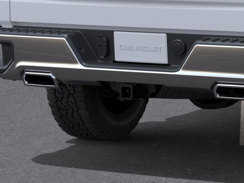 New 2026 Summit White Chevrolet LT image 38