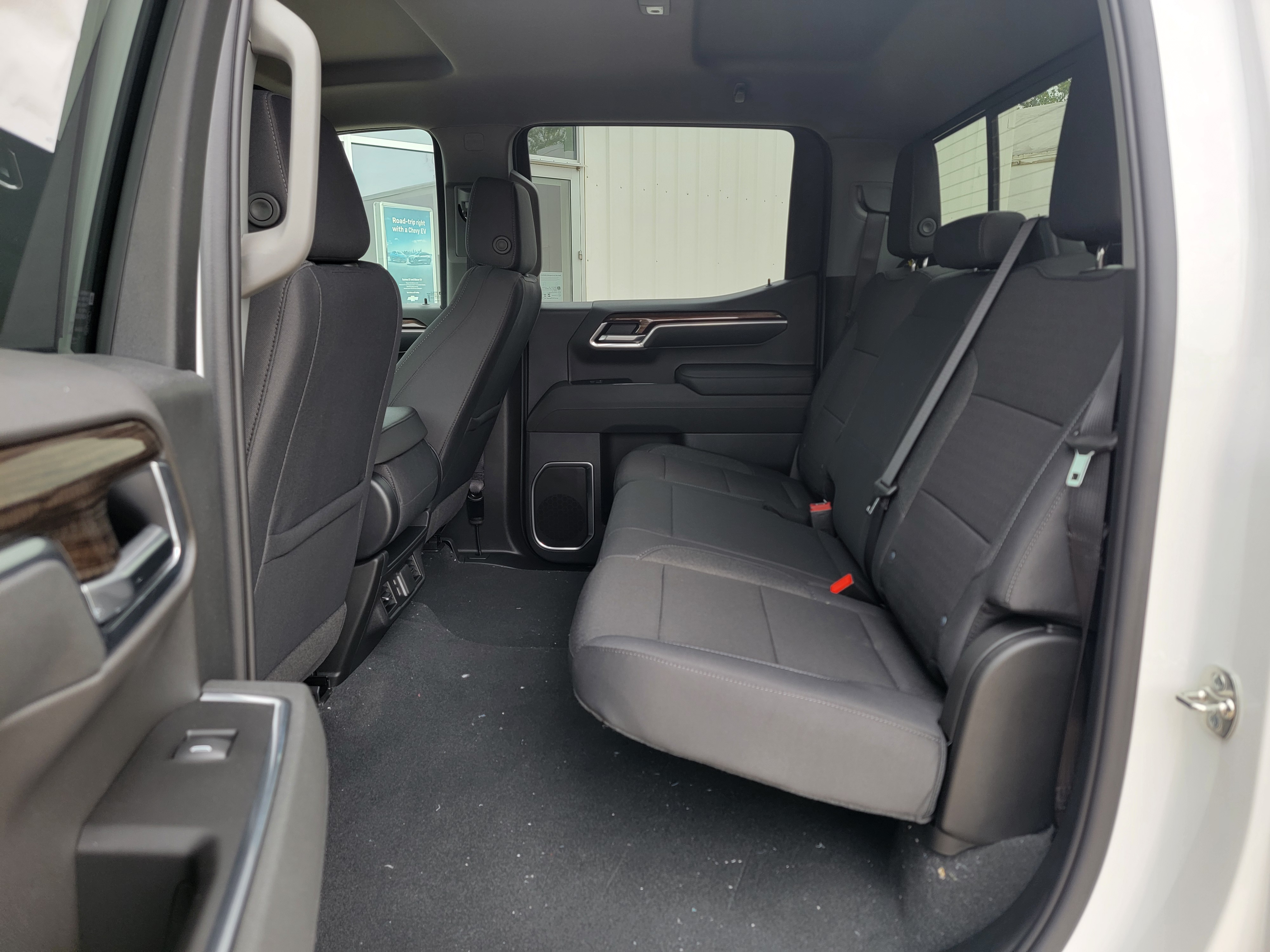 2026 Chevrolet Silverado 1500 LT - Photo 32