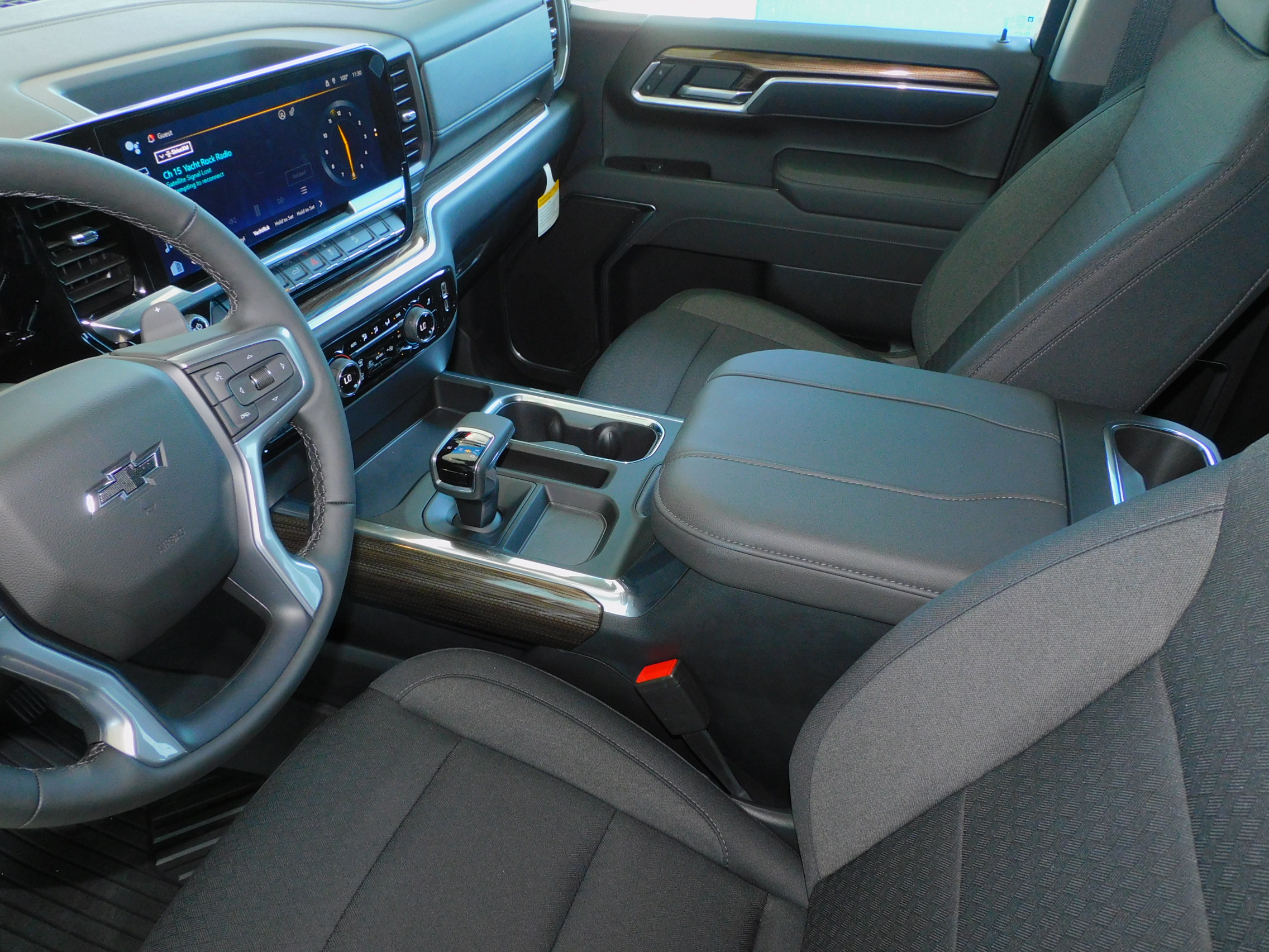 2026 Chevrolet Silverado 1500 RST - Photo 22