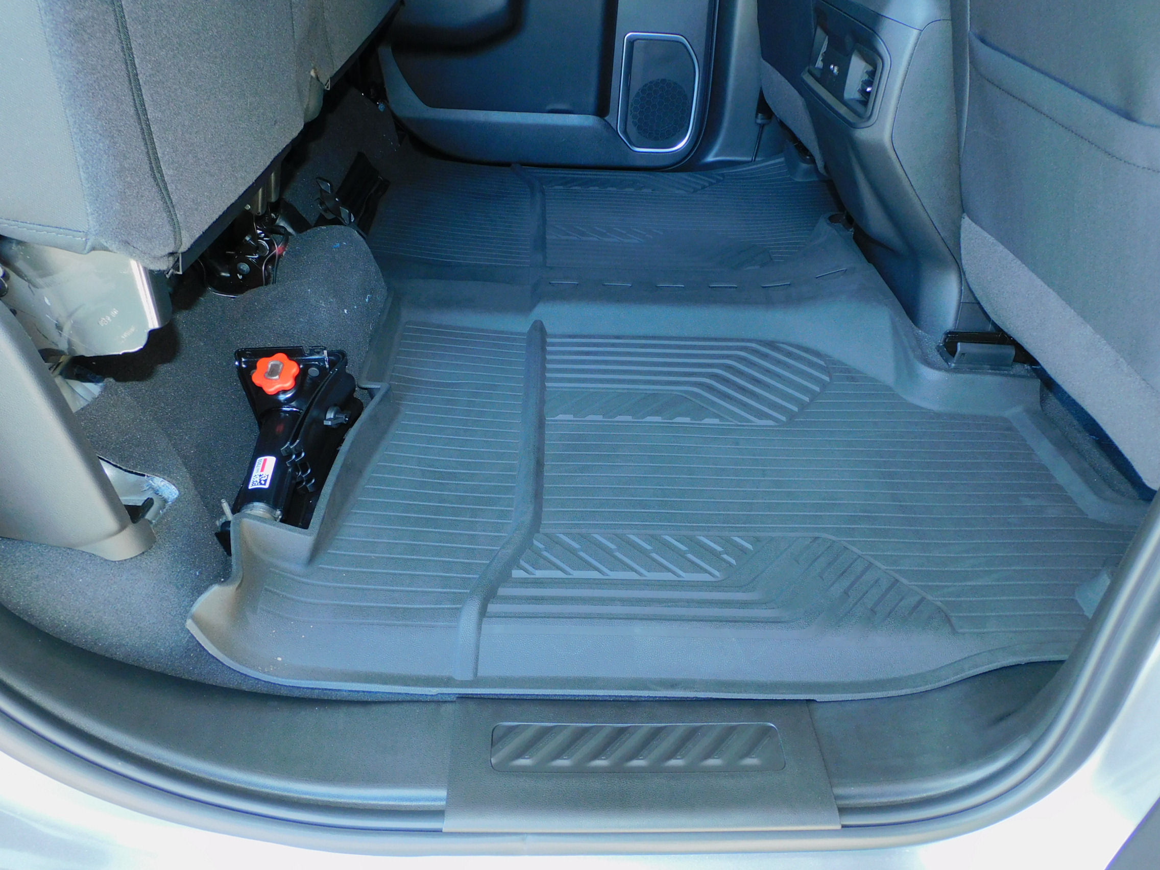 2026 Chevrolet Silverado 1500 RST - Photo 28