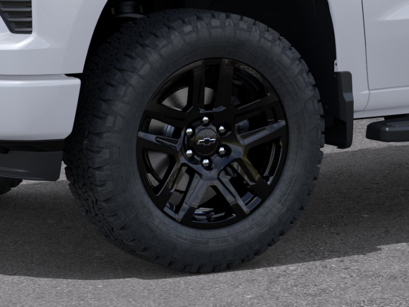 New 2026 Summit White Chevrolet RST image 9