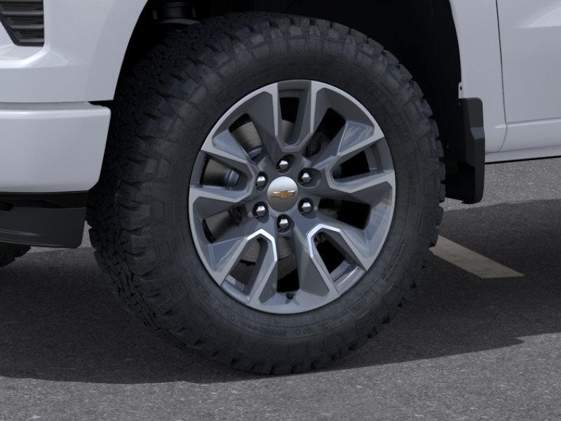 New 2026 Summit White Chevrolet RST image 29