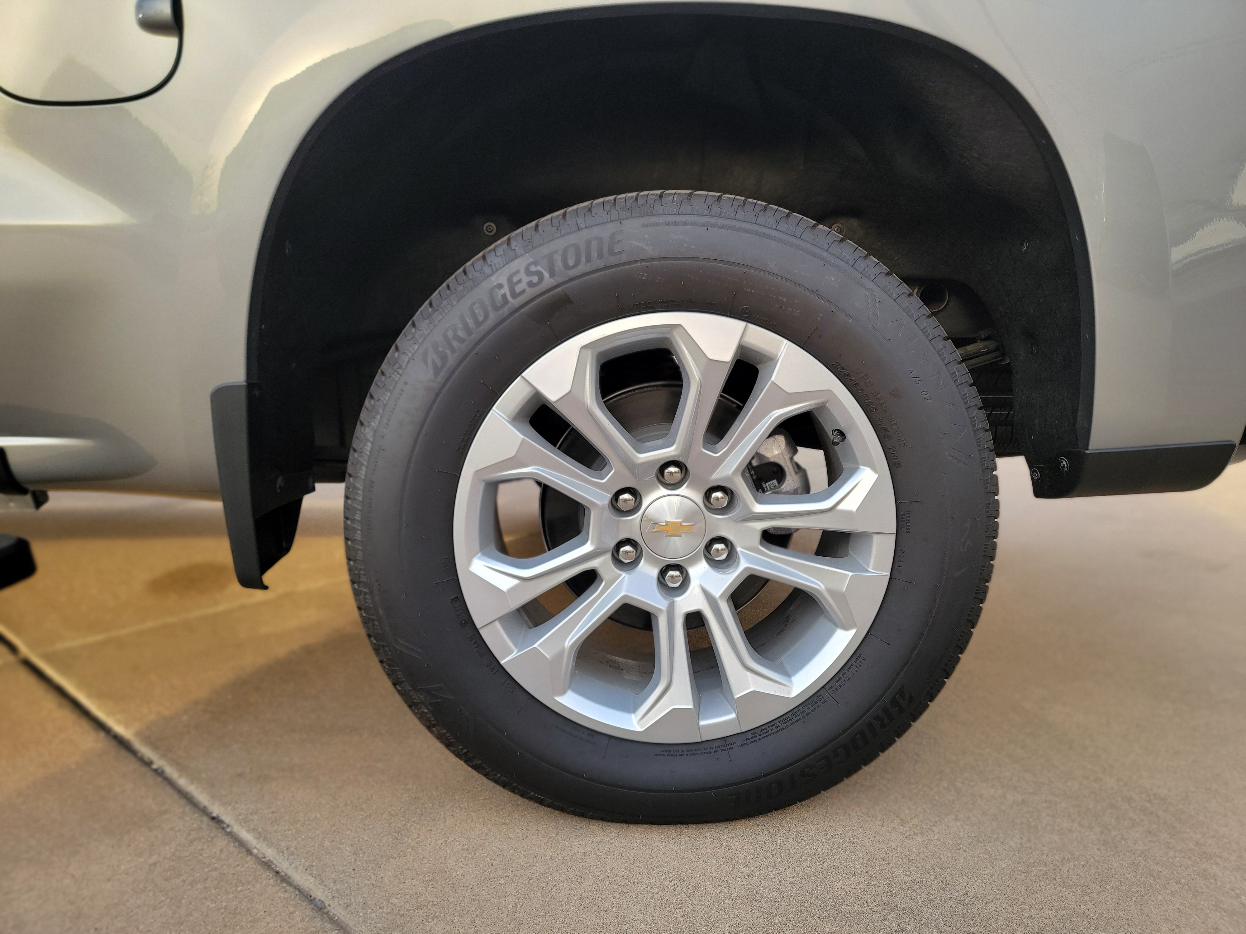 2026 Chevrolet Silverado 1500 LTZ - Photo 11