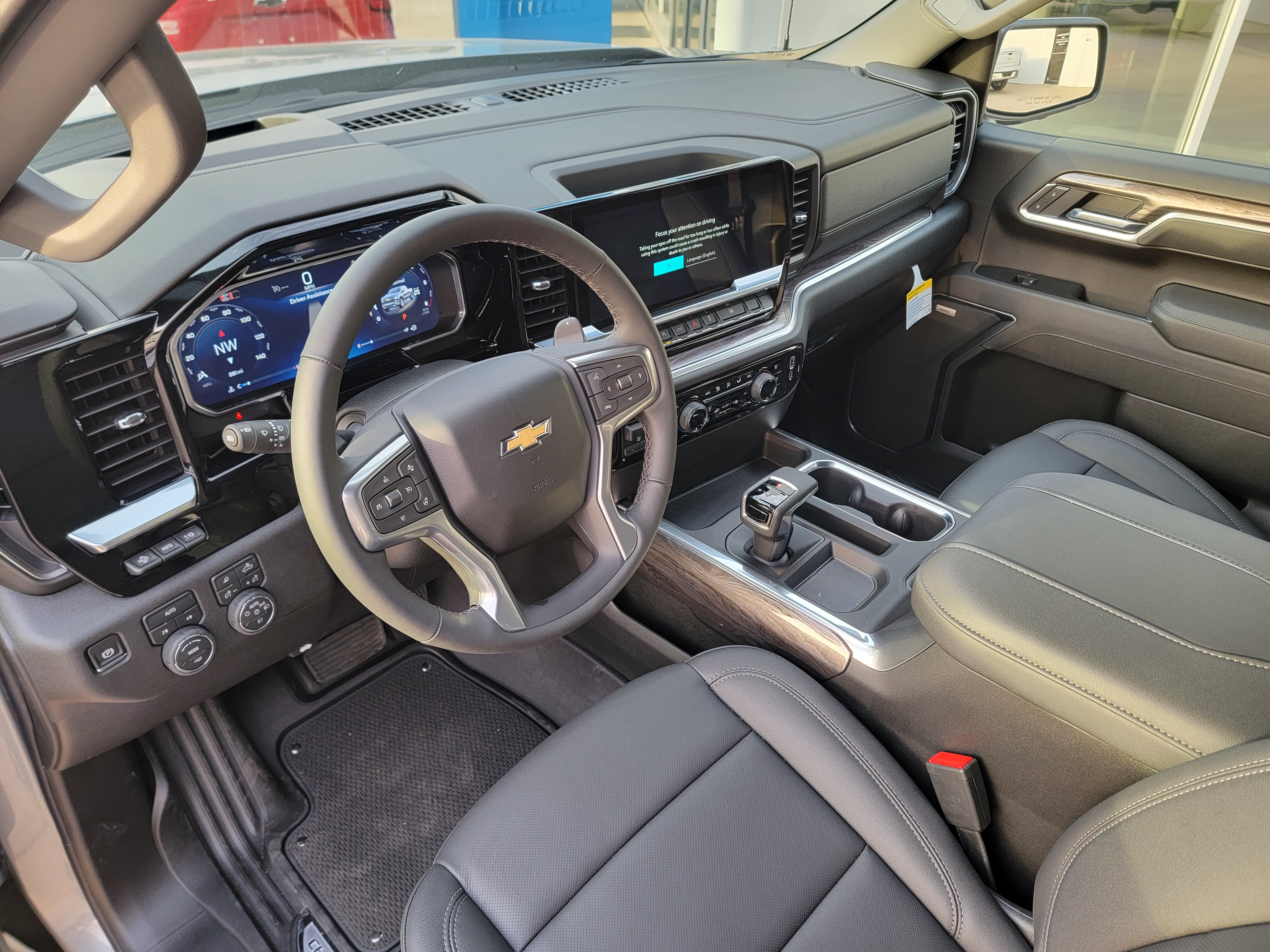 2026 Chevrolet Silverado 1500 LTZ - Photo 18