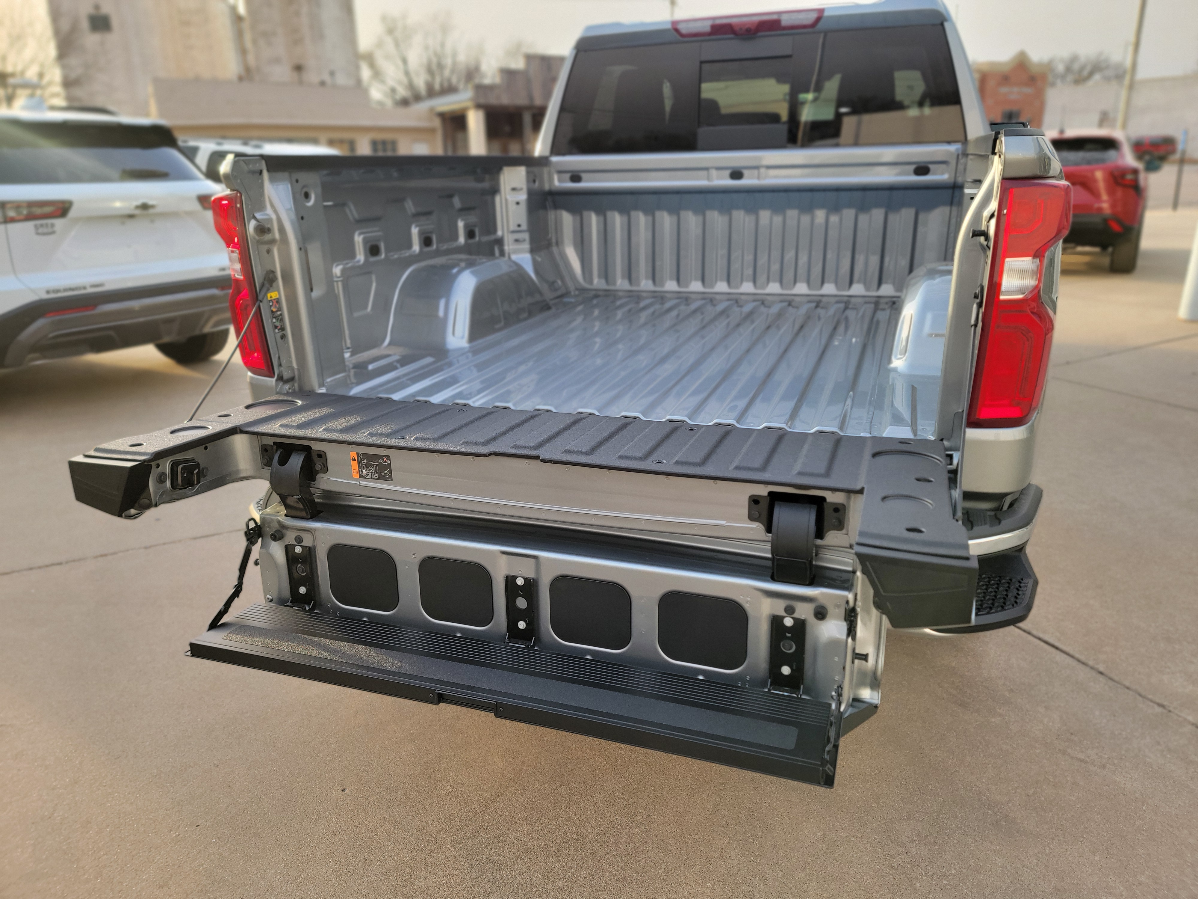 2026 Chevrolet Silverado 1500 LTZ - Photo 8