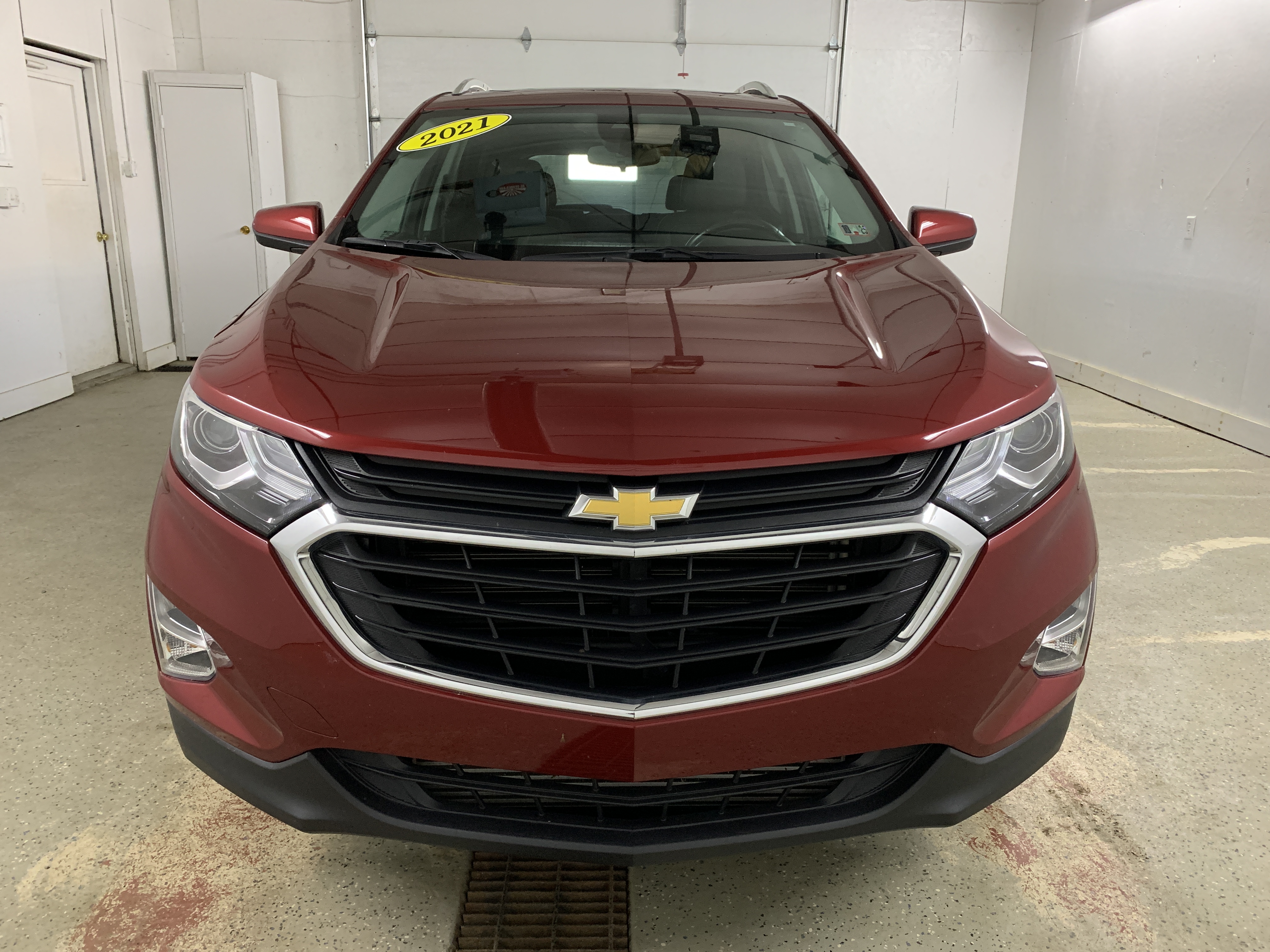 Used 2021 Chevrolet Equinox LT with VIN 2GNAXUEV9M6155825 for sale in Warren, PA